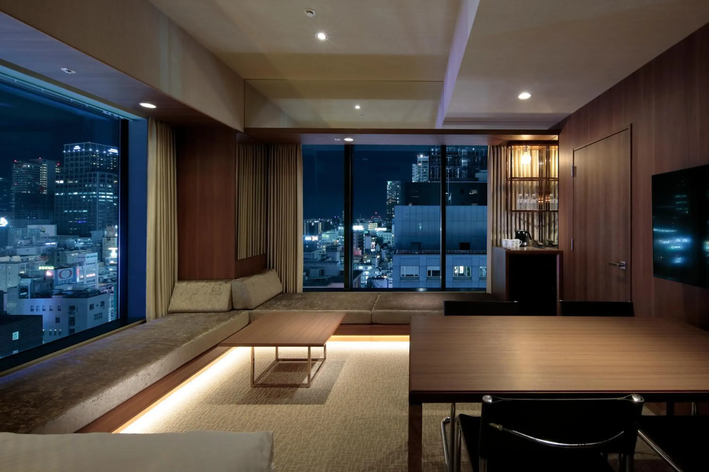 Deluxe Triple Room - Non-Smoking in Candeo Hotels Osaka Shinsaibashi Deluxe Triple Room - Non-Smoking in Candeo Hotels Osaka Shinsaibashi