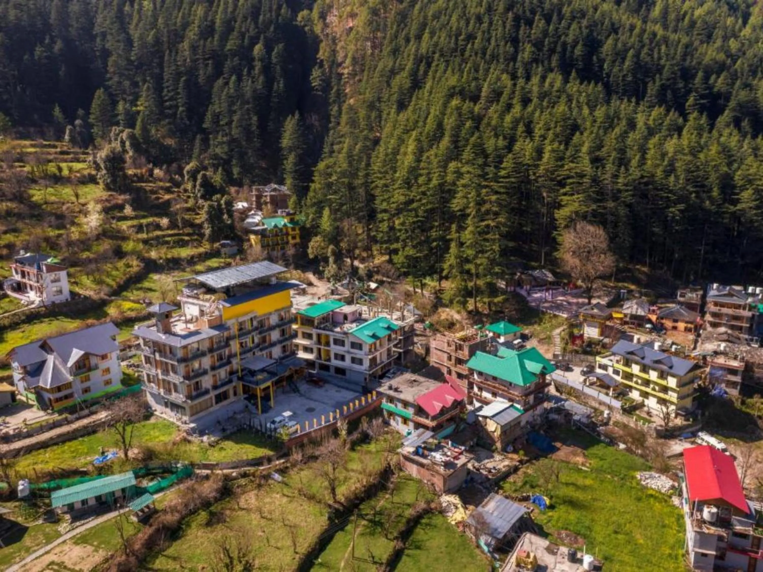Property building in The Hosteller Kasol, Parvati Valley