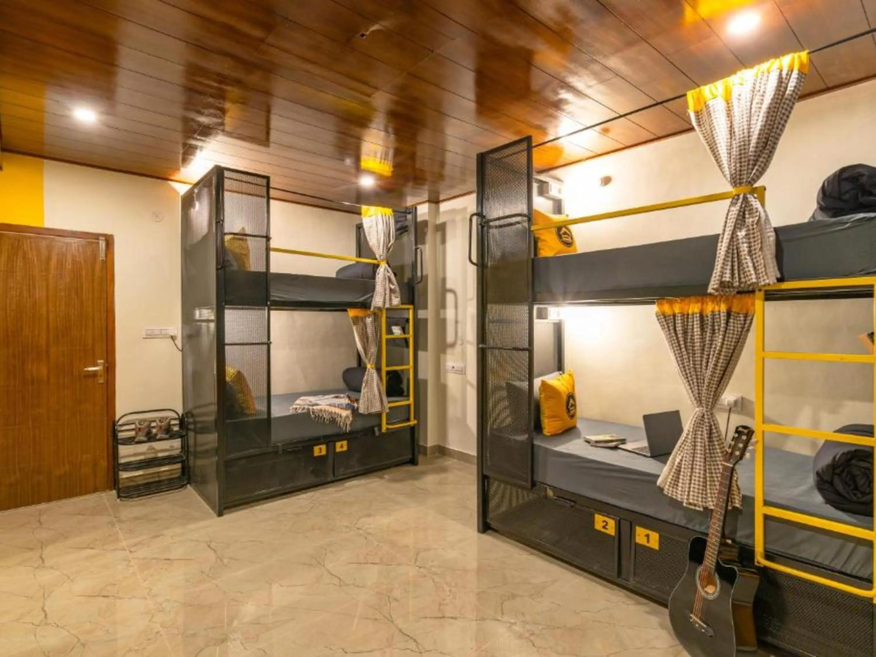 Bed in The Hosteller Kasol, Parvati Valley