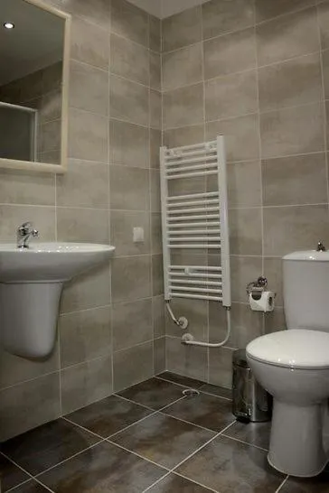 Toilet in Парк хотел Кюстендил