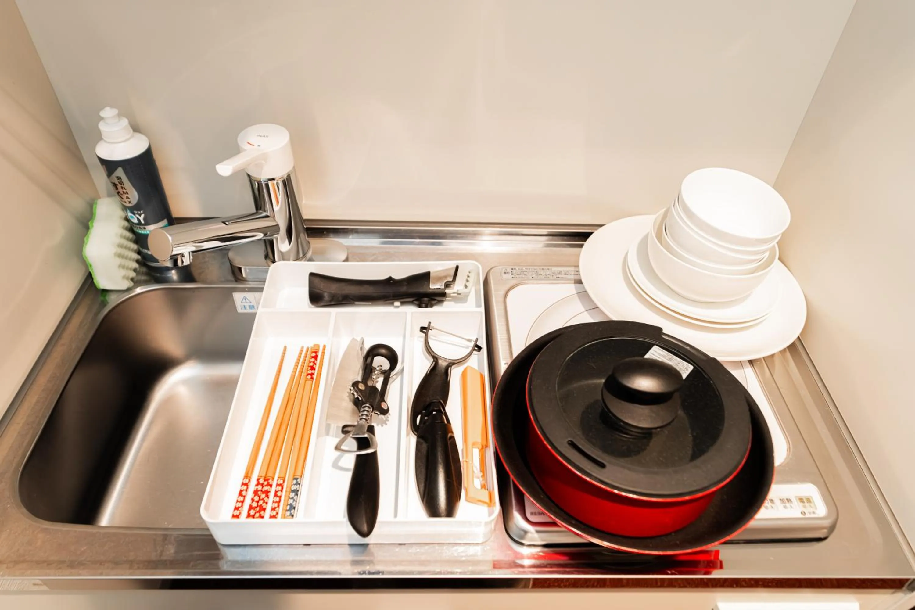 Kitchen or kitchenette in Serorin Light Hotel Tokyo