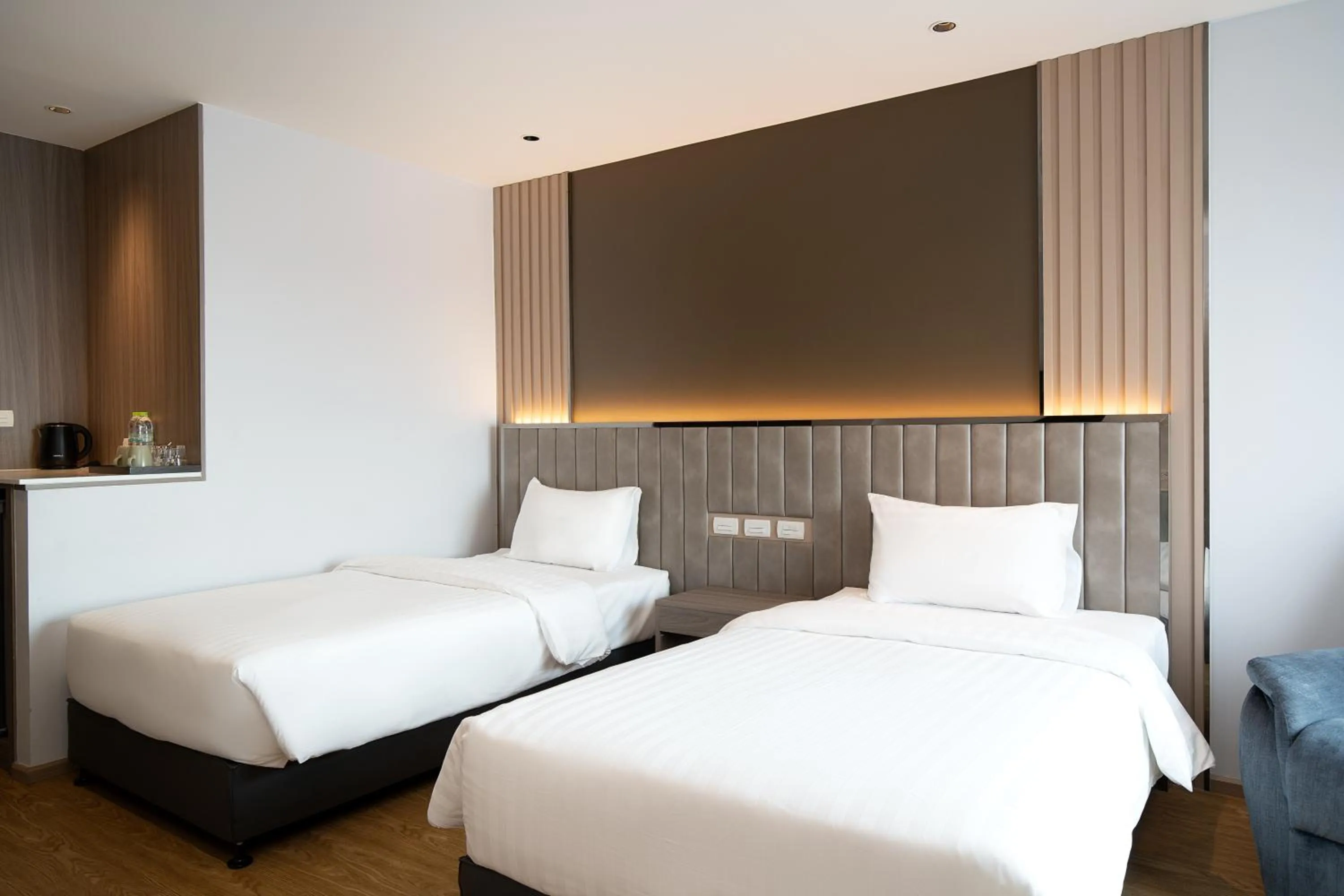 Bed in Crystal Srivaree Suvarnabhumi Hotel