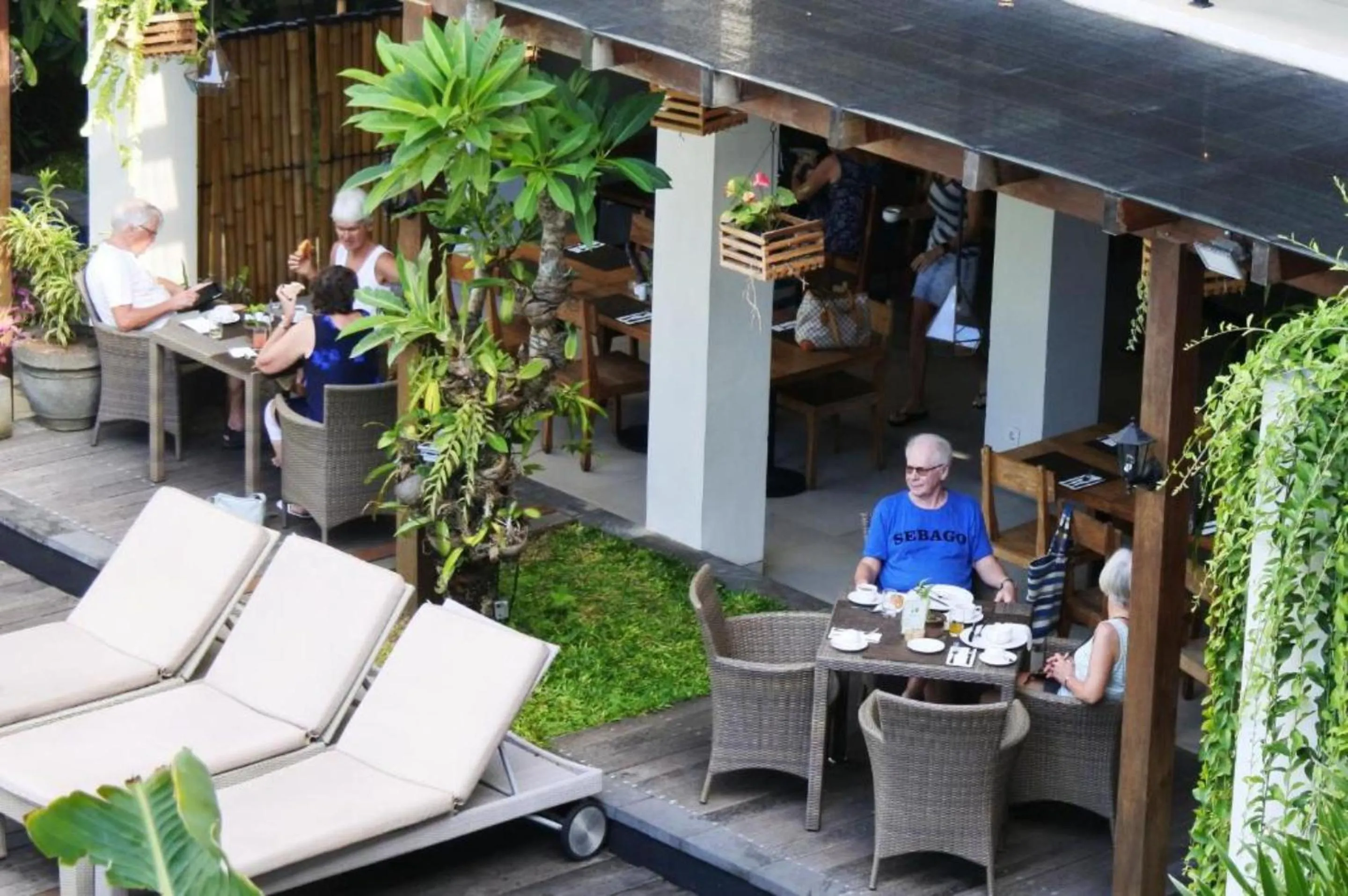 Restaurant/places to eat in Duaraloka Sanur