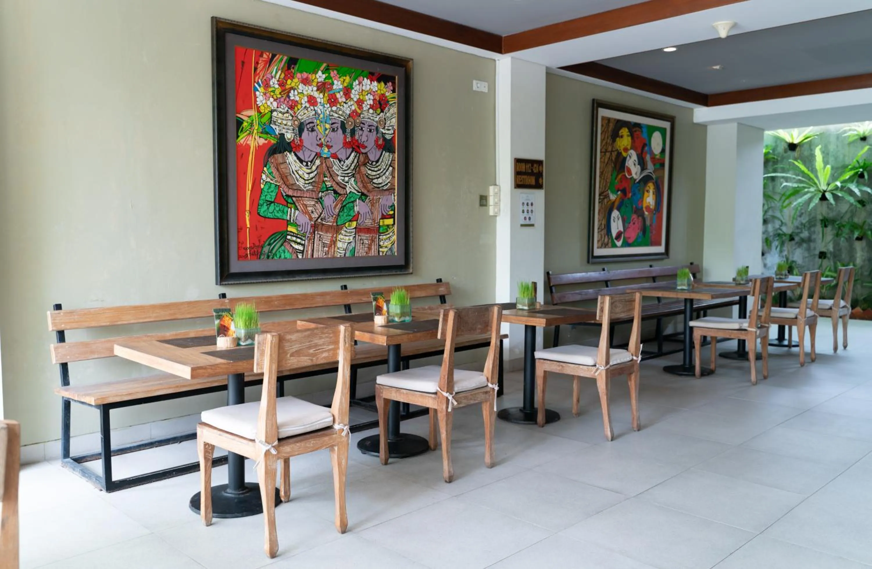 Restaurant/places to eat in Duaraloka Sanur