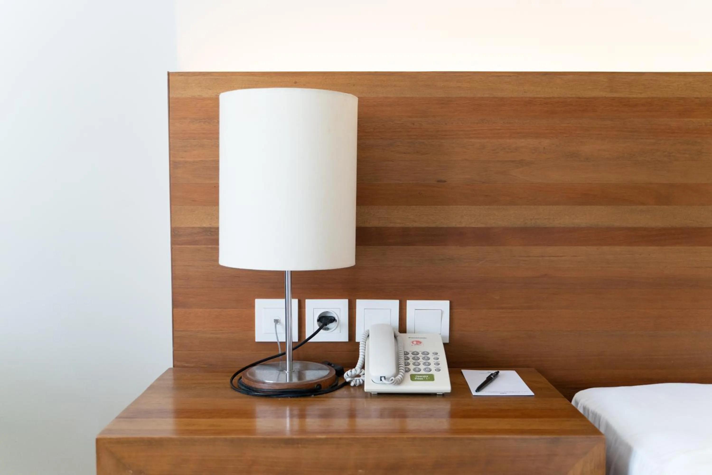 Bed in Duaraloka Sanur