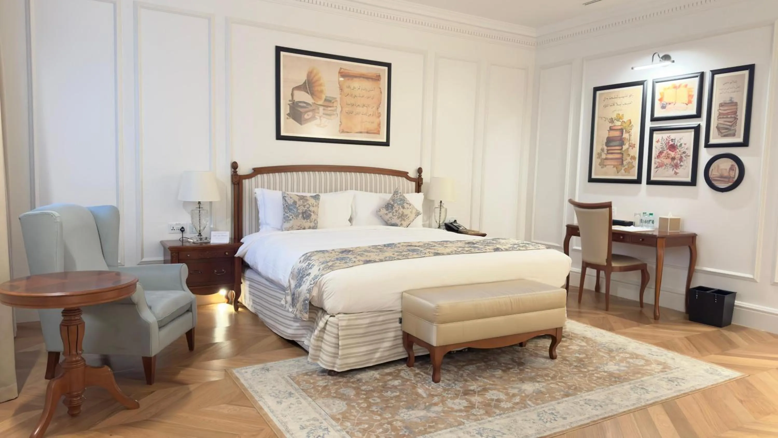 Bedroom, Bed in 21 High Street Residence By The Torch