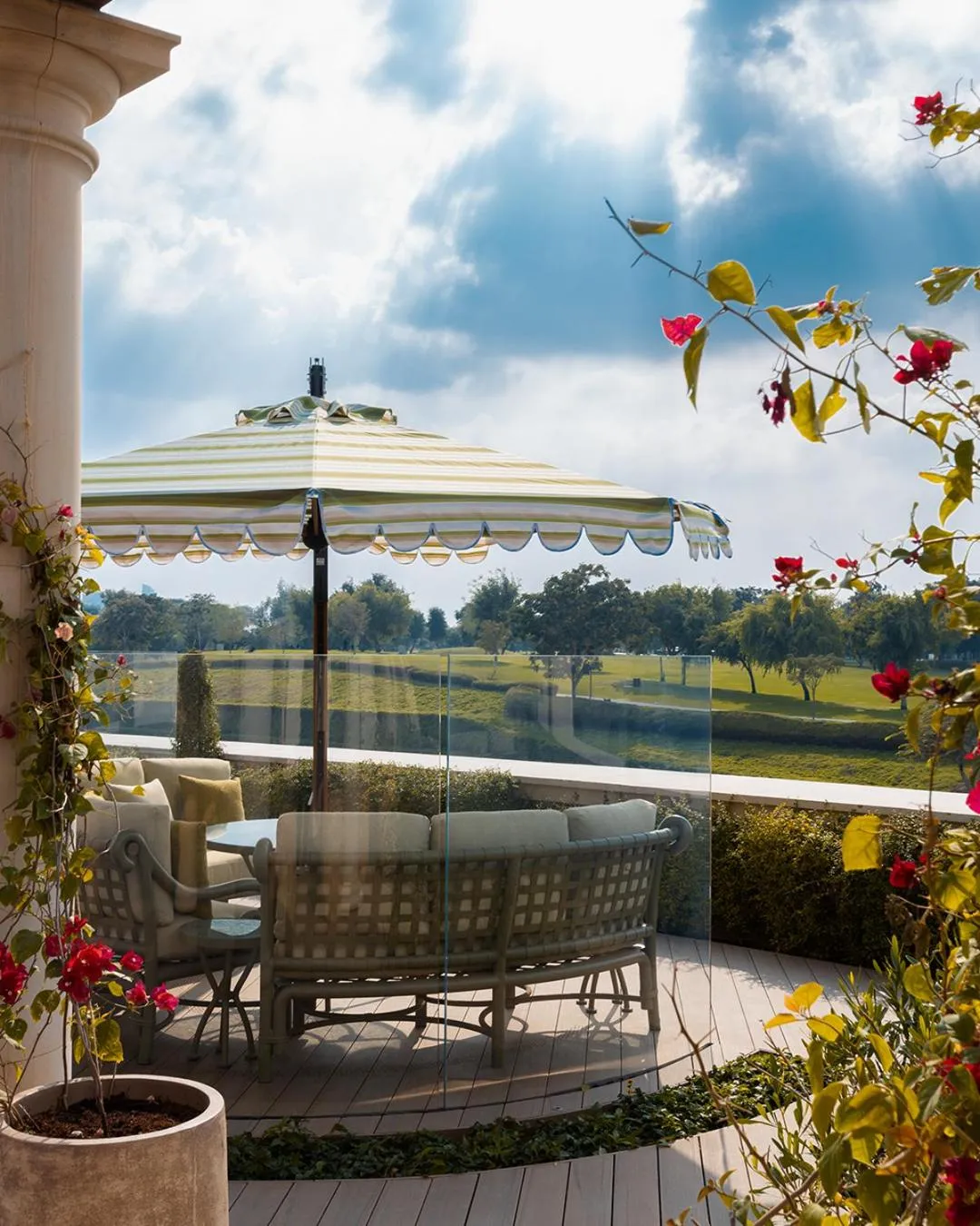 Restaurant/places to eat in 21 High Street Residence By The Torch