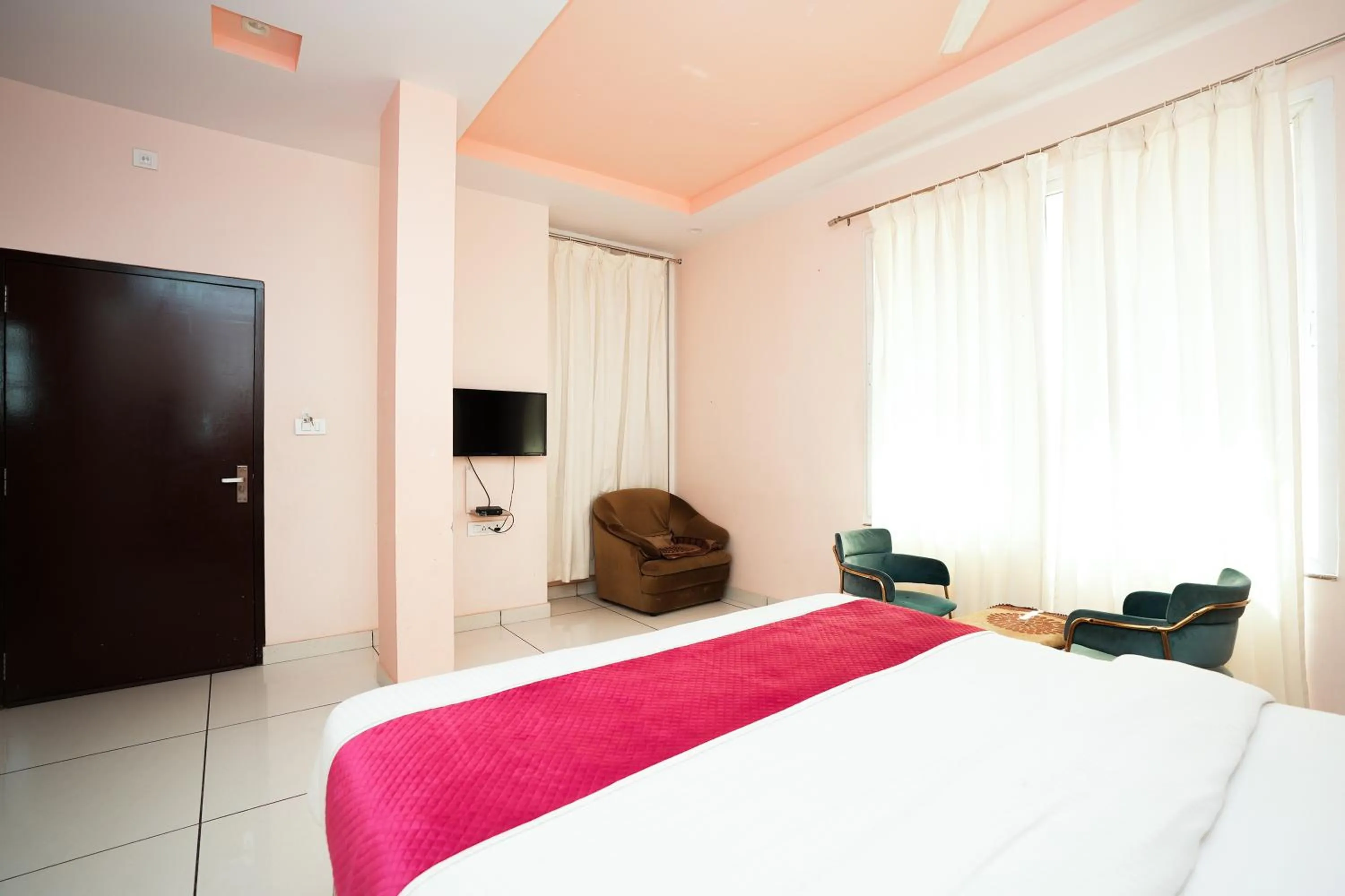 Bed in Agariya Haveli near Pichola Lake, Udaipur