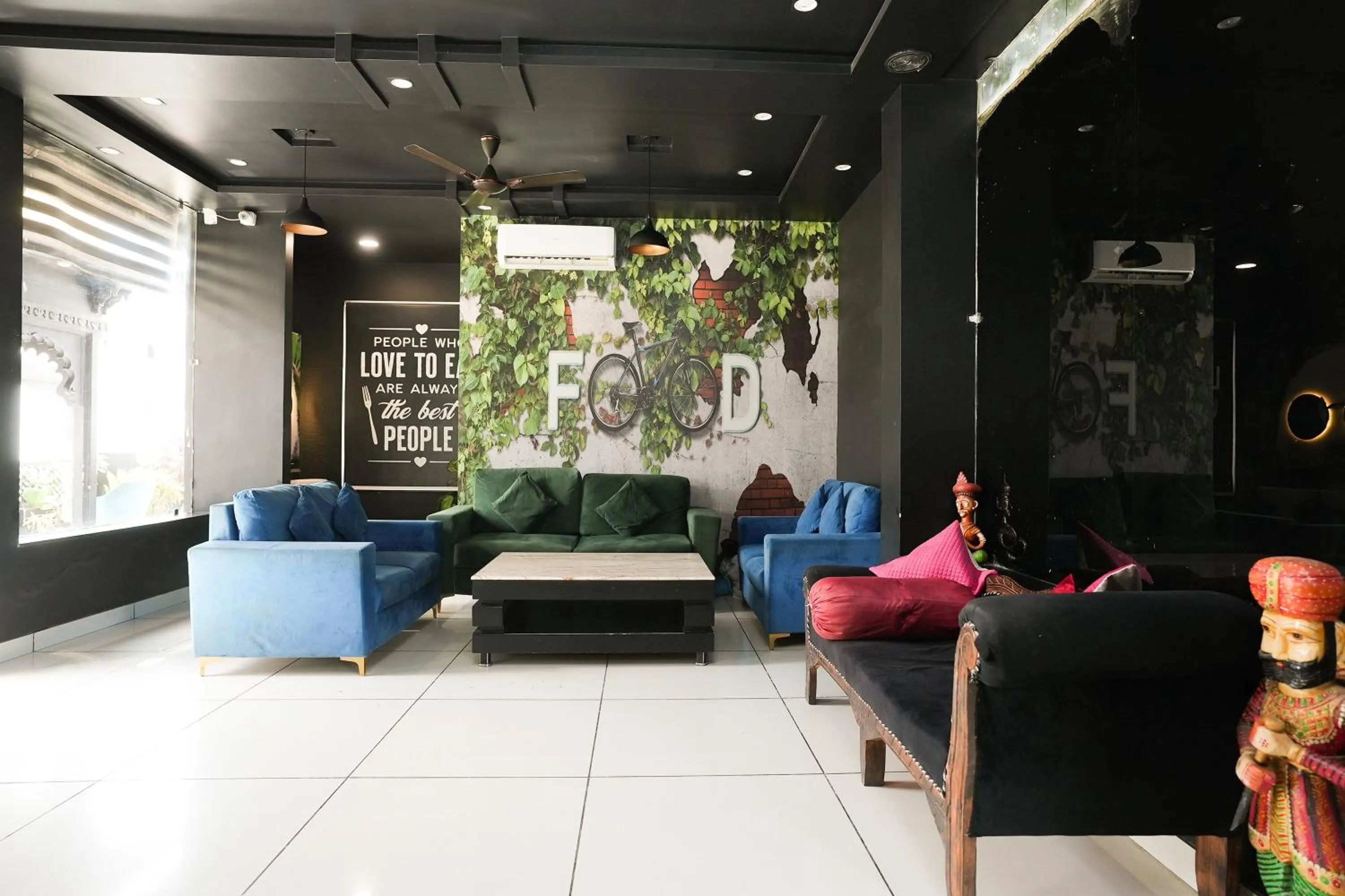 Lobby or reception in Agariya Haveli near Pichola Lake, Udaipur