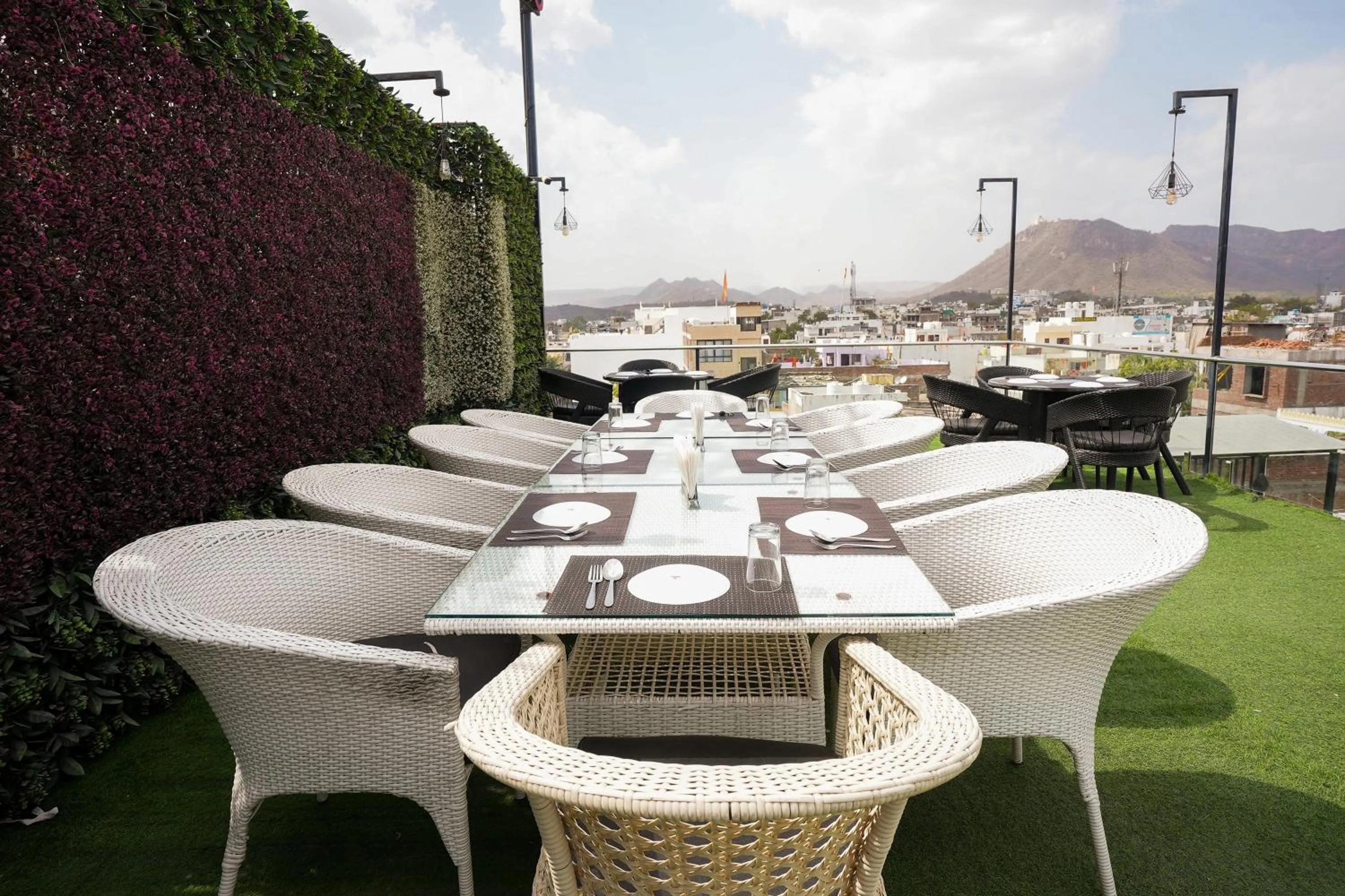 Restaurant/places to eat in Agariya Haveli near Pichola Lake, Udaipur