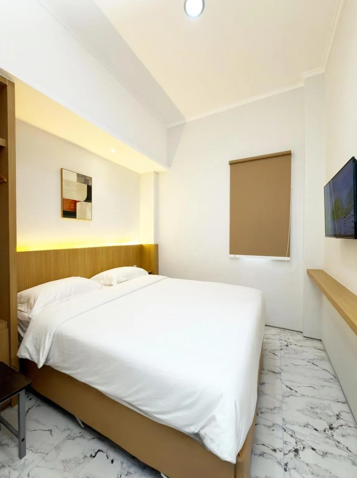 Bedroom, Bed in Aurora House Surabaya