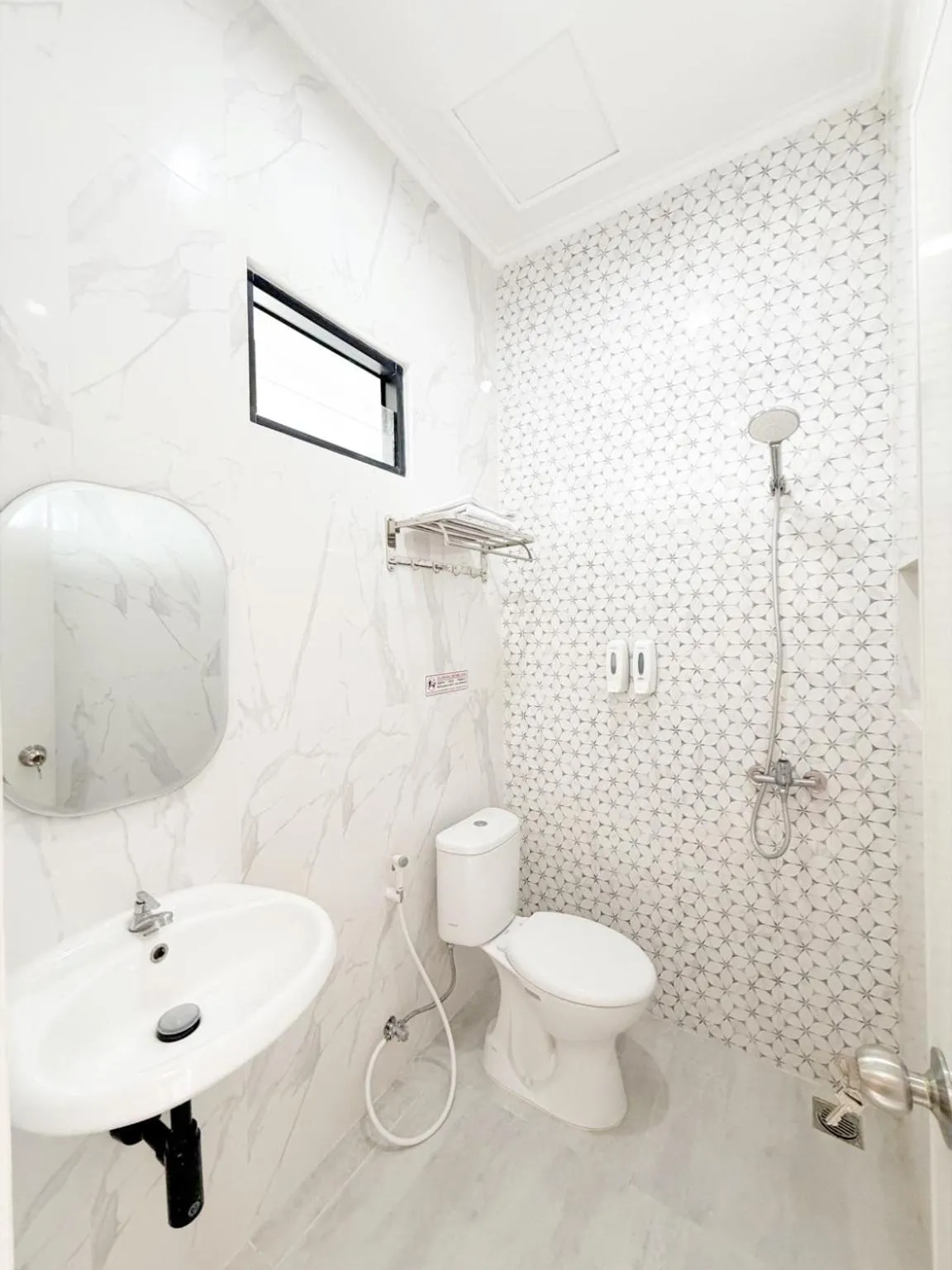 Bathroom in Aurora House Surabaya