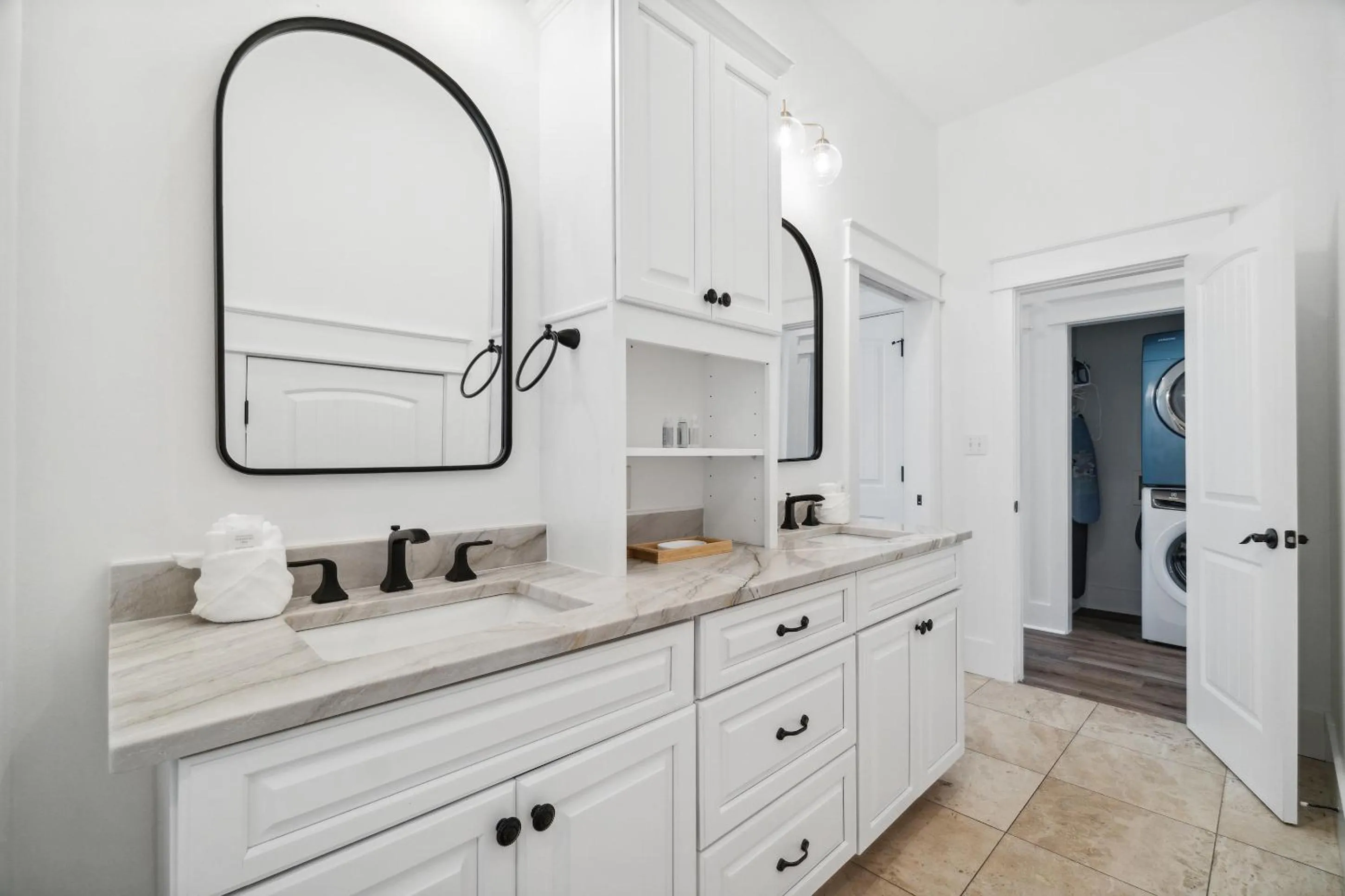 Shower in Destin Beach House - Gulf Star by Panhandle Getaways