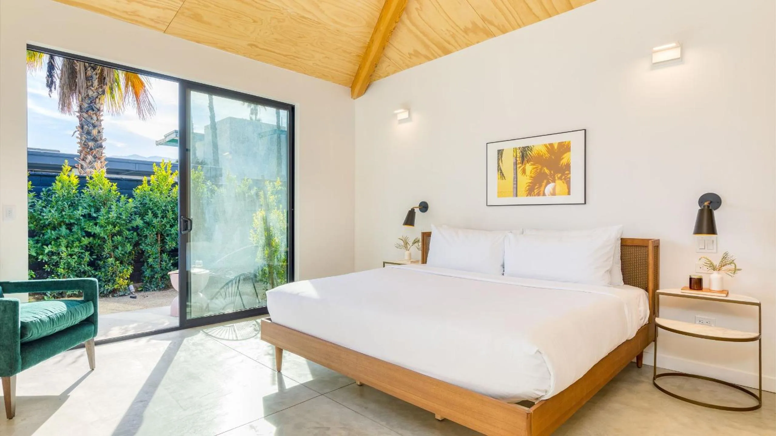 Other, Bed in Blackhaus Suites by AvantStay