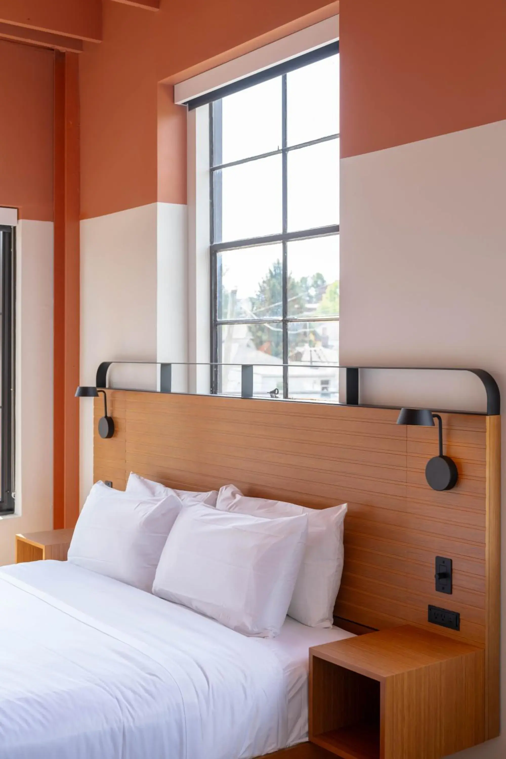 Standard King Room in The Myriad Hotel Louisville, Tapestry Collection by Hilton Standard King Room in The Myriad Hotel Louisville, Tapestry Collection by Hilton