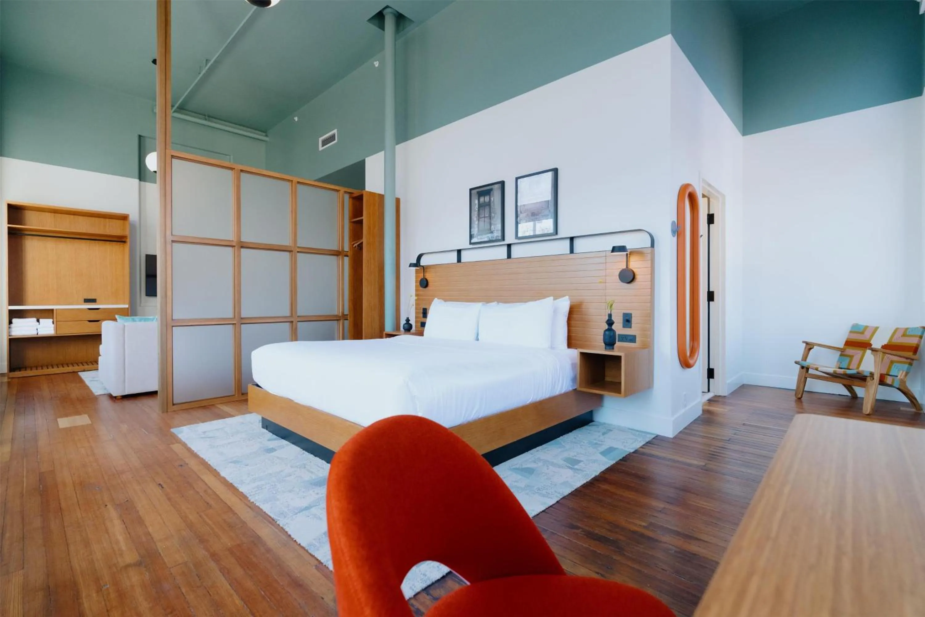 Bed in The Myriad Hotel Louisville, Tapestry Collection by Hilton