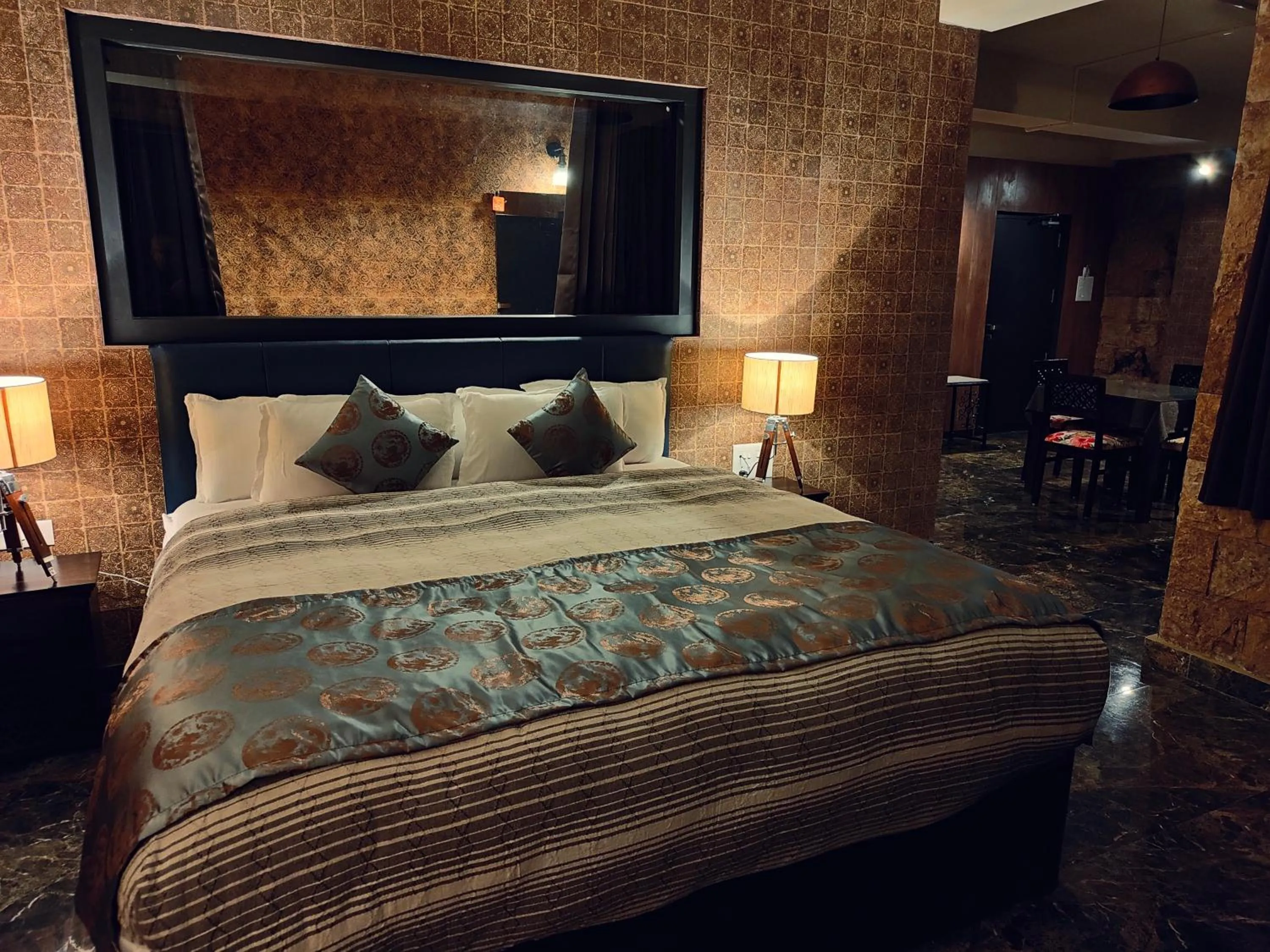 Bed in Hotel Acropolis