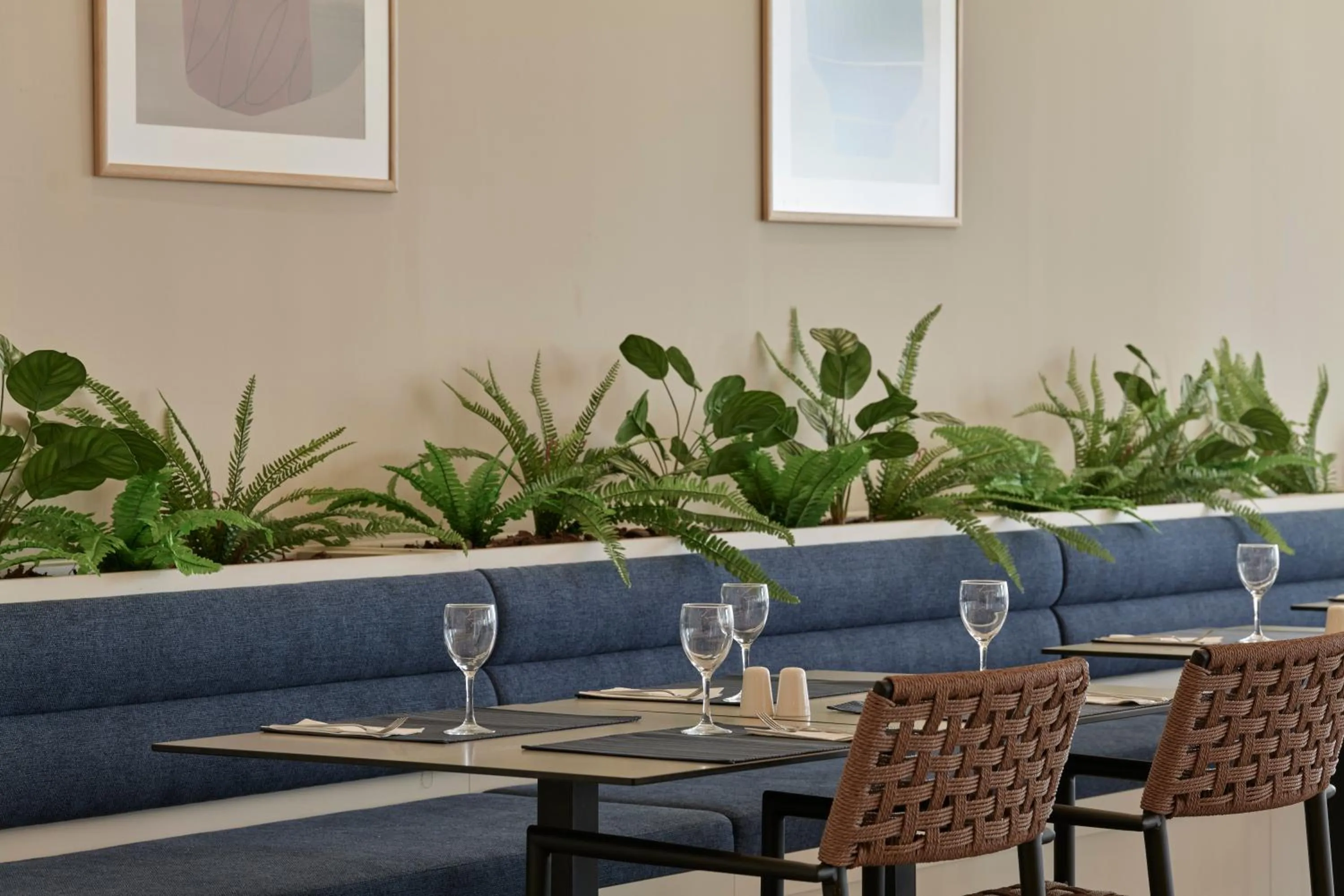 Restaurant/places to eat in Atlantica Ocean Beach Resort