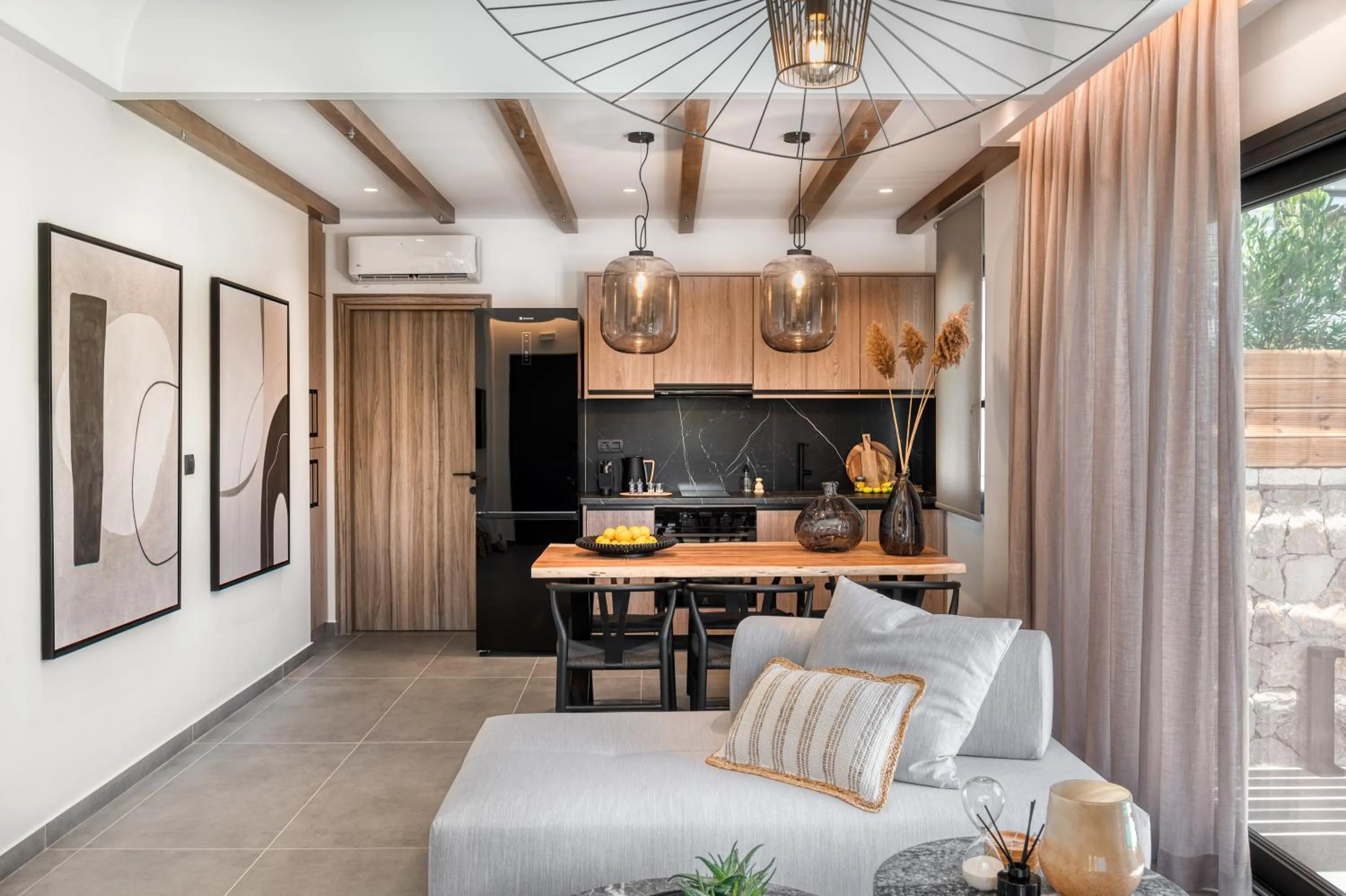 Kitchen or kitchenette in Sezian Boutique Homes and Villas