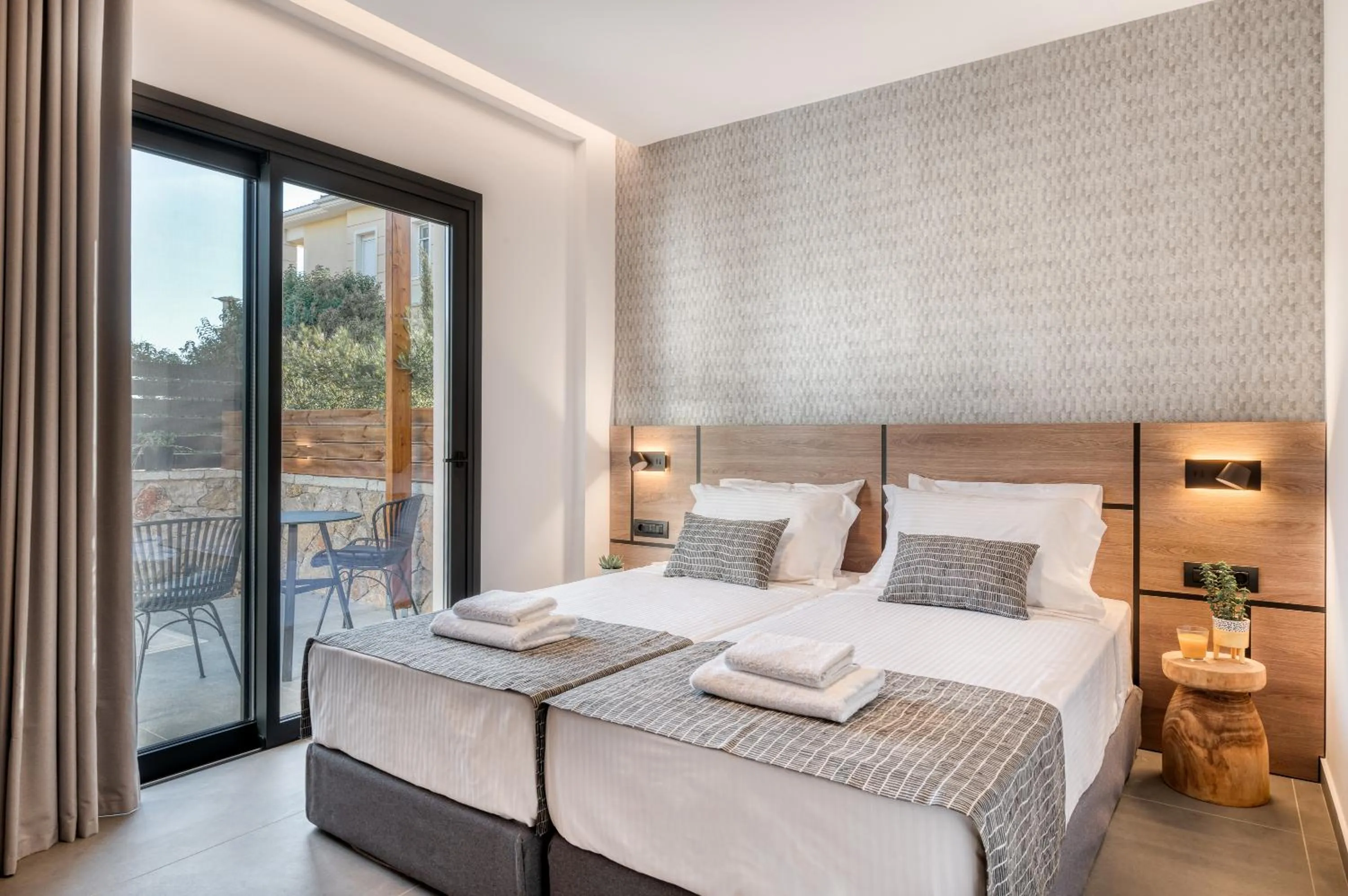 Bed in Sezian Boutique Homes and Villas