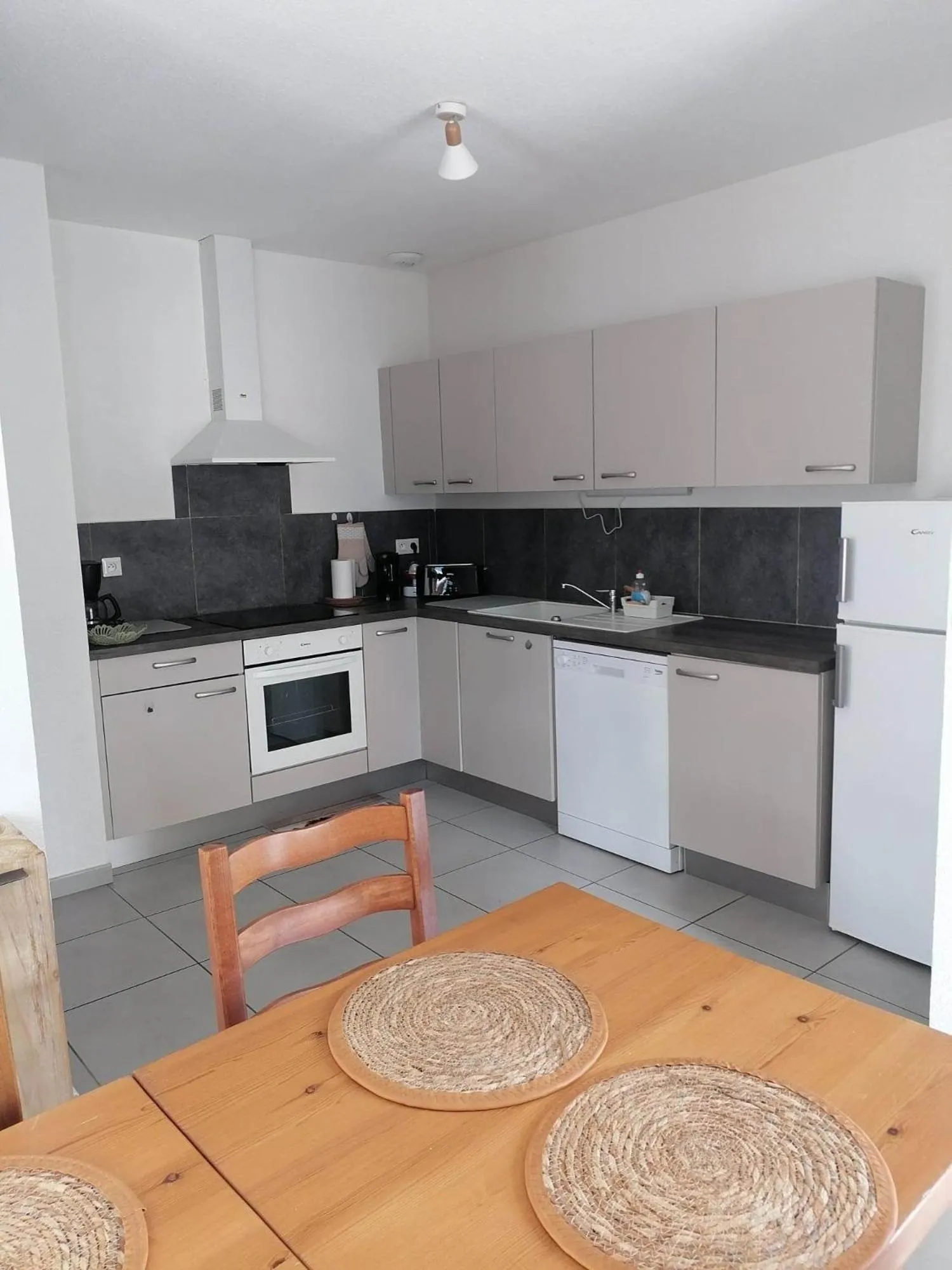 stove in Auberge La maison de Catherine