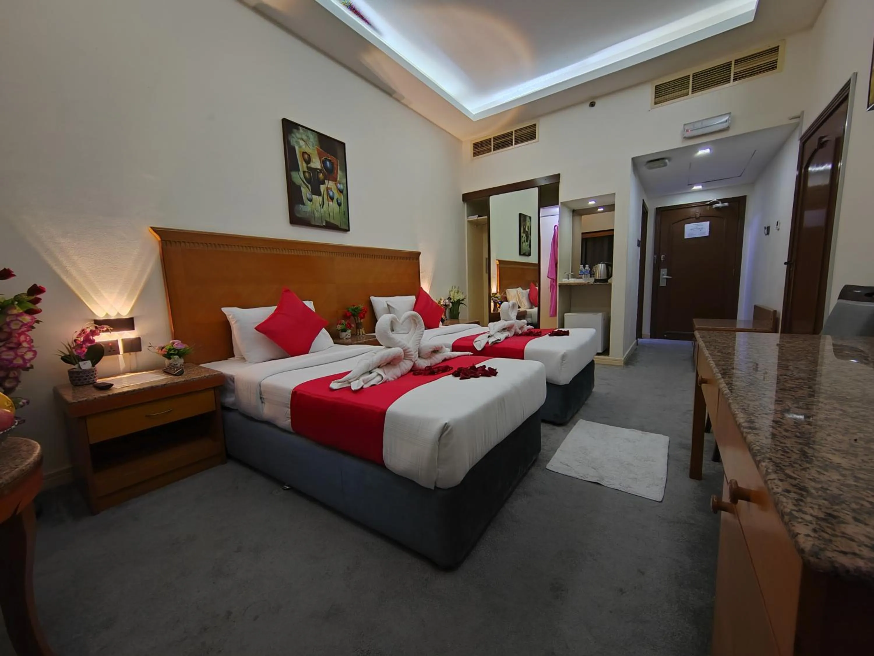 Bed in Le Paradise Palace Hotel Deira Dubai Al Rigga