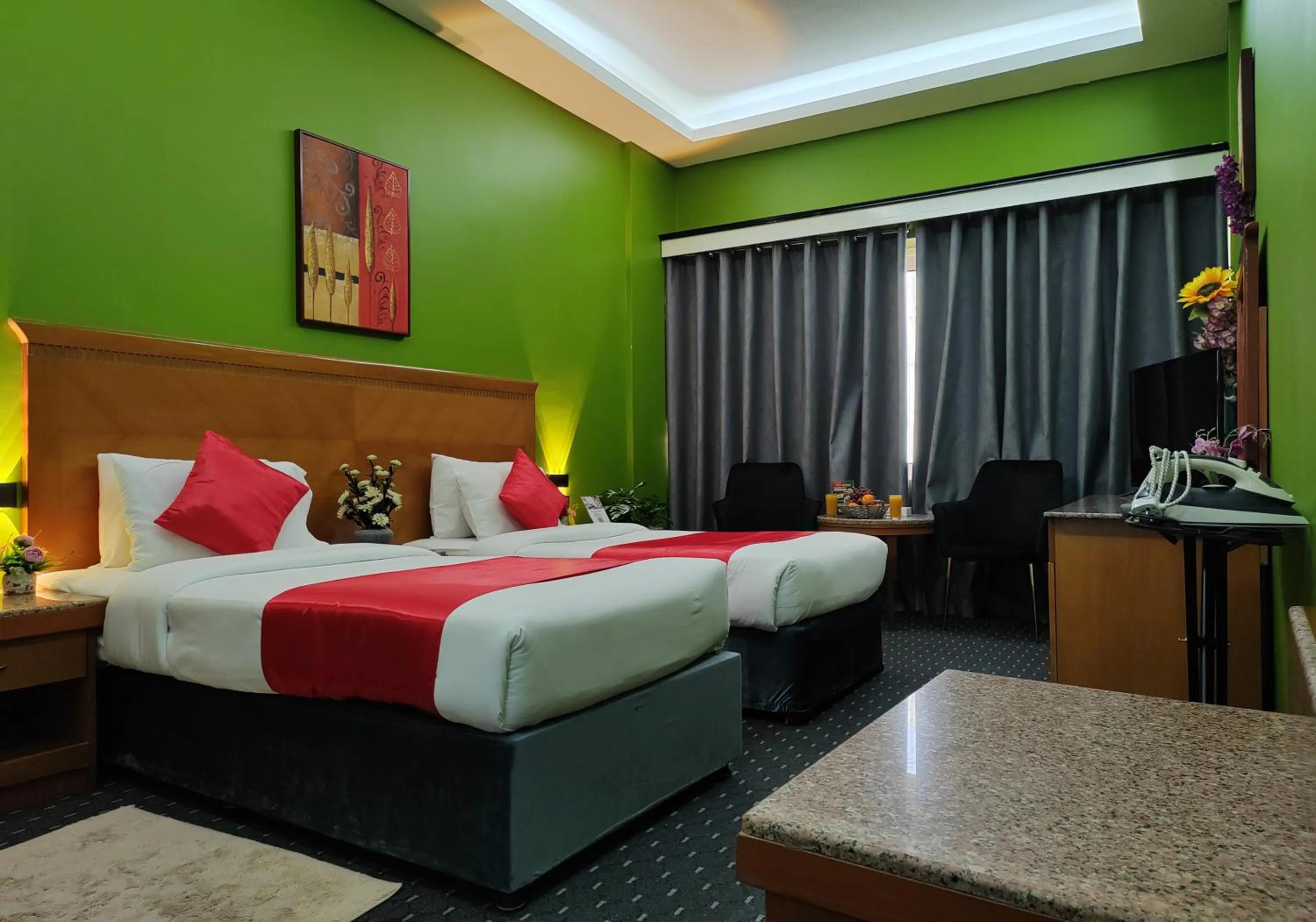 Bed in Le Paradise Palace Hotel Deira Dubai Al Rigga