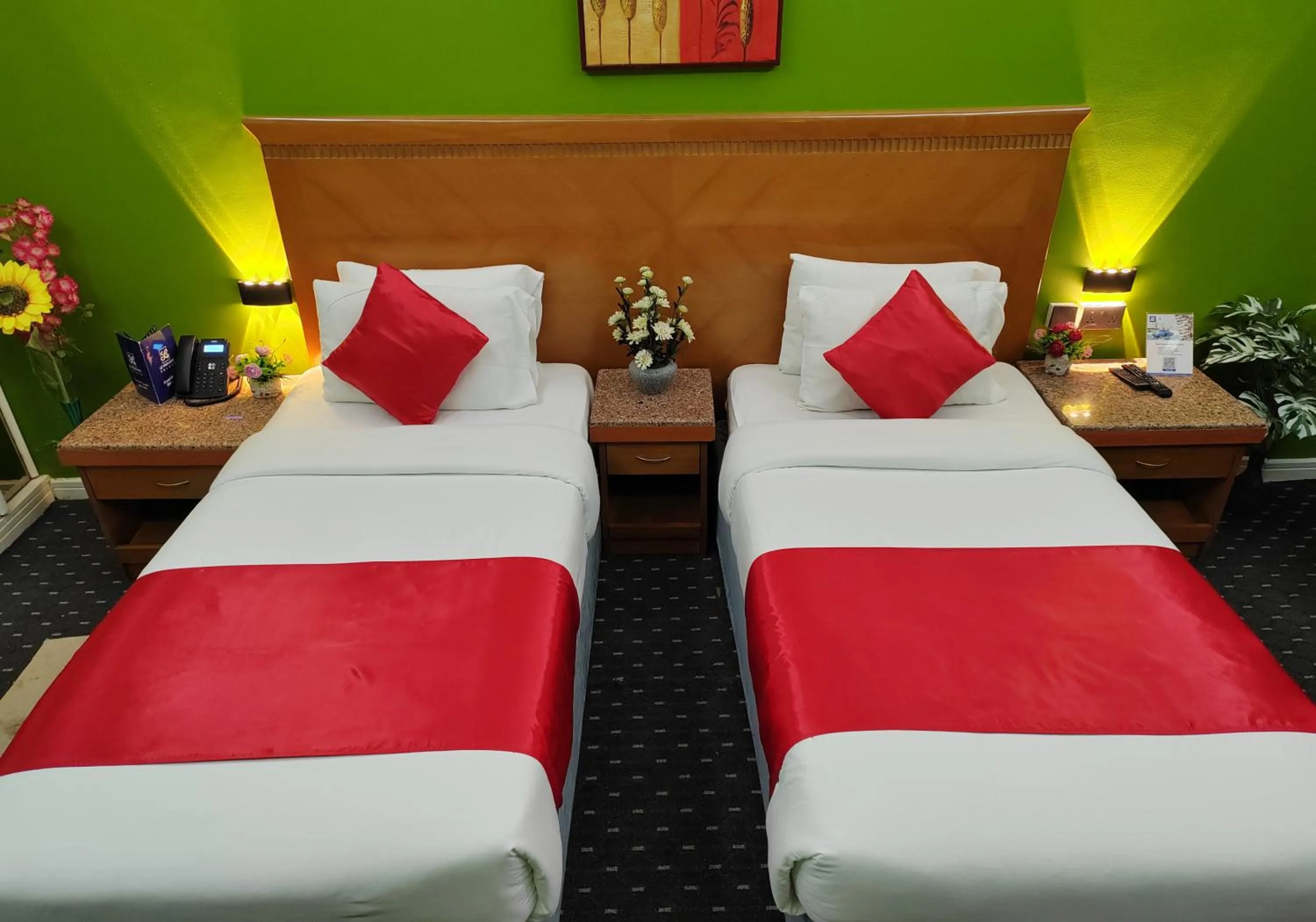 Bed in Le Paradise Palace Hotel Deira Dubai Al Rigga