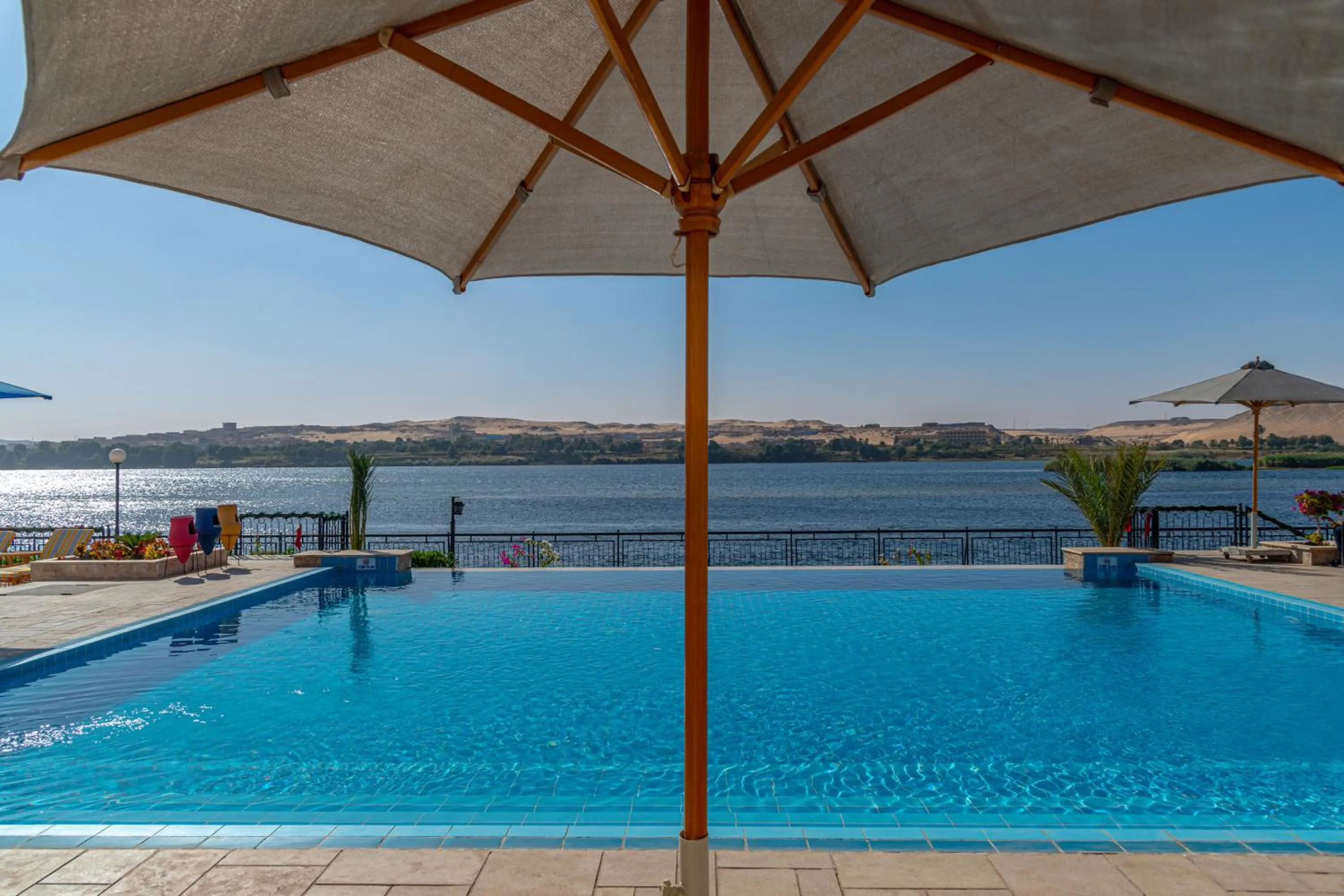 Swimming pool in Sonesta Nouba Hotel Aswan