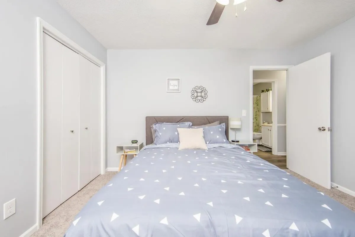 Bed in No Place Like Homeplace Ii