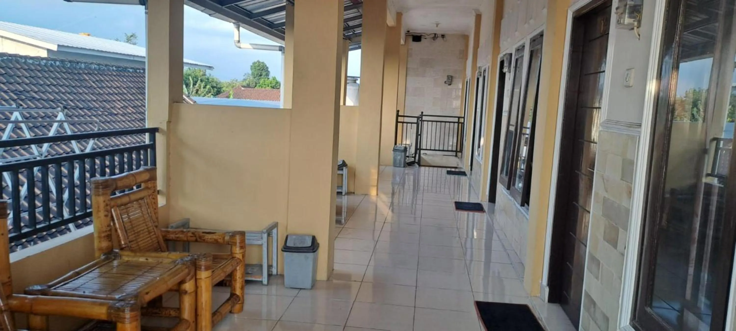 Seating area in Bintang Khanida Syari'ah