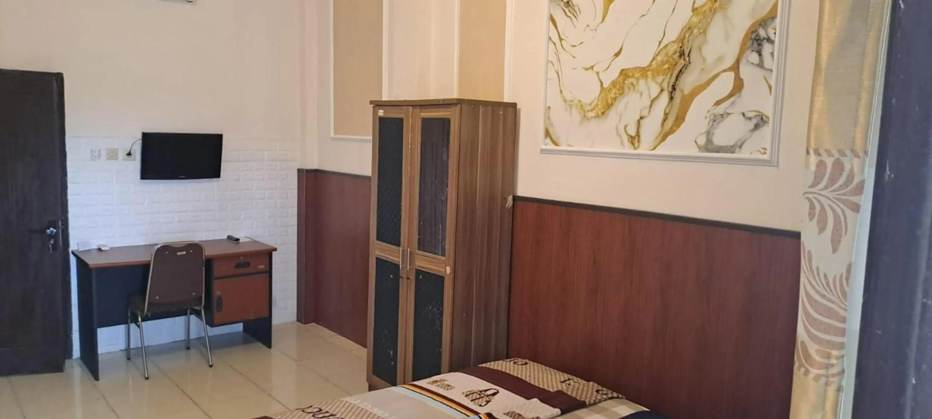 Bedroom, Bed in Bintang Khanida Syari'ah