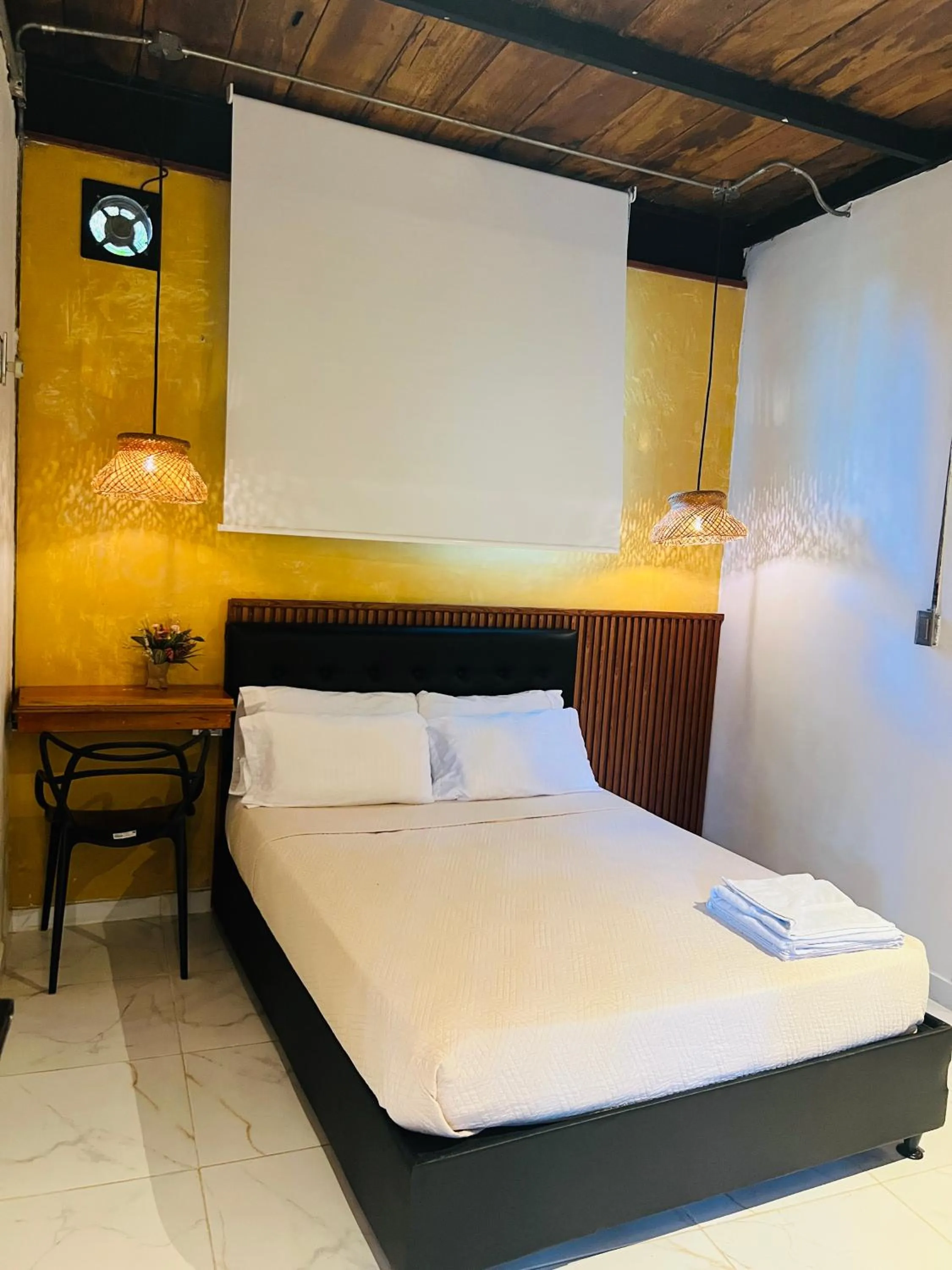 Bed in Coffee House Minca