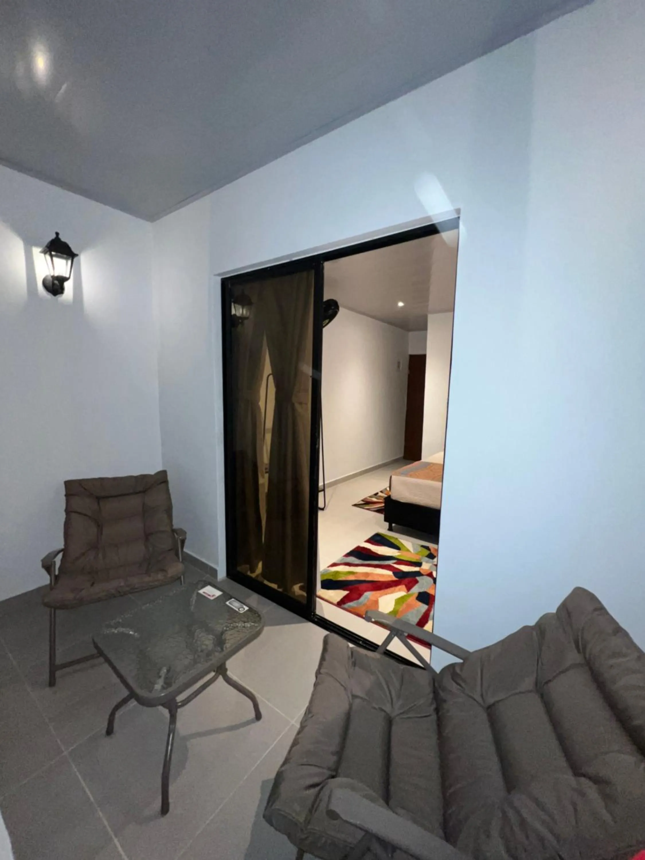 Bed in Coffee House Minca