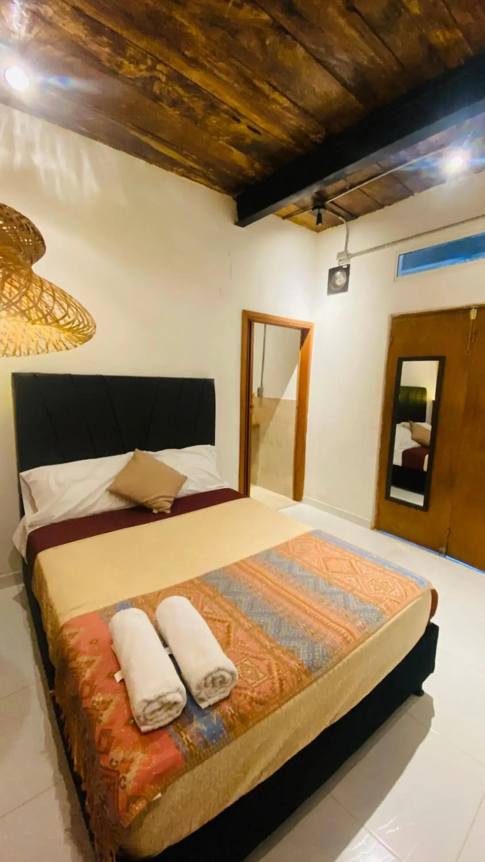 Double Room with Private Bathroom - single occupancy in Coffee House Minca Double Room with Private Bathroom - single occupancy in Coffee House Minca