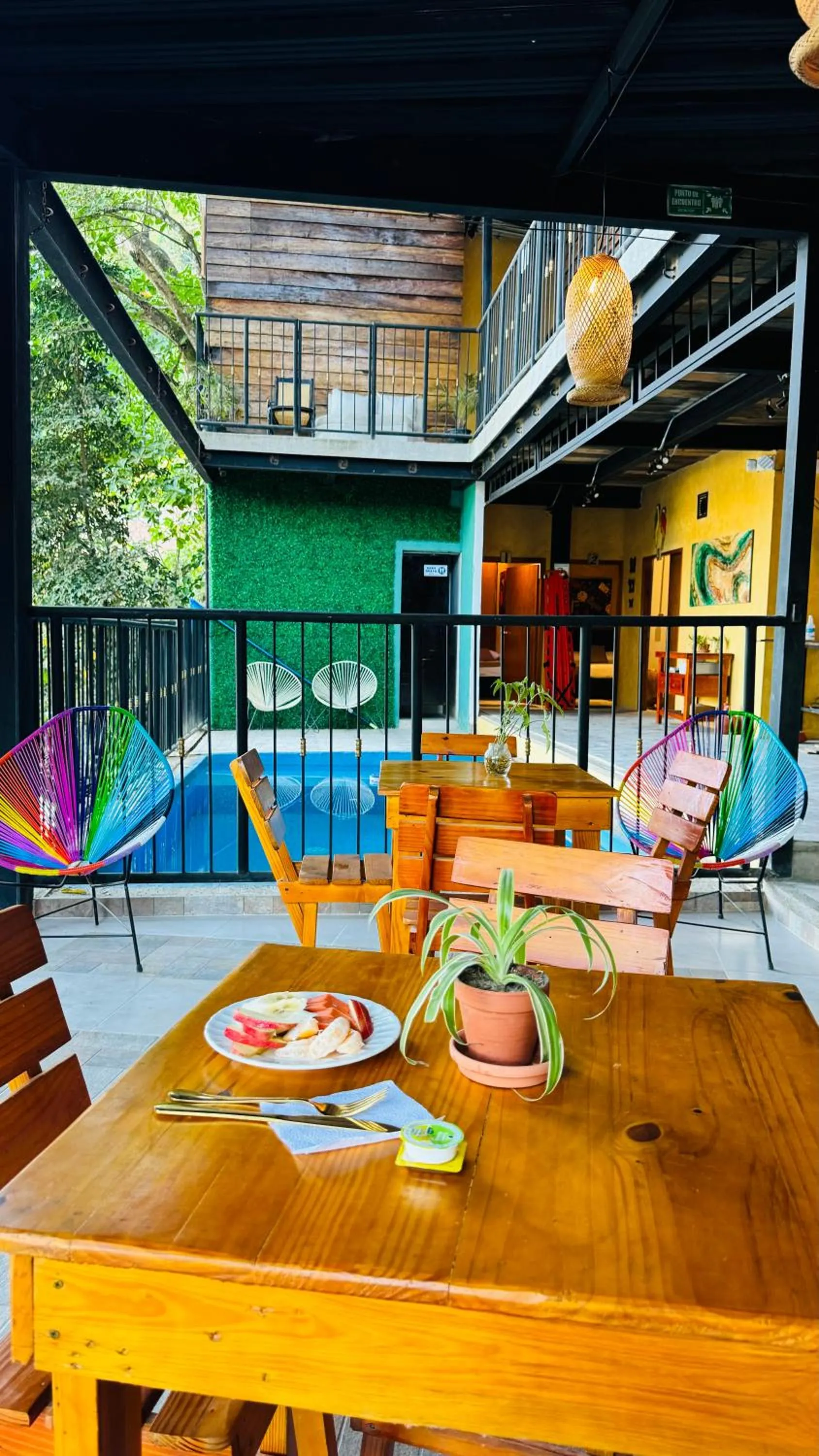 Restaurant/places to eat in Coffee House Minca