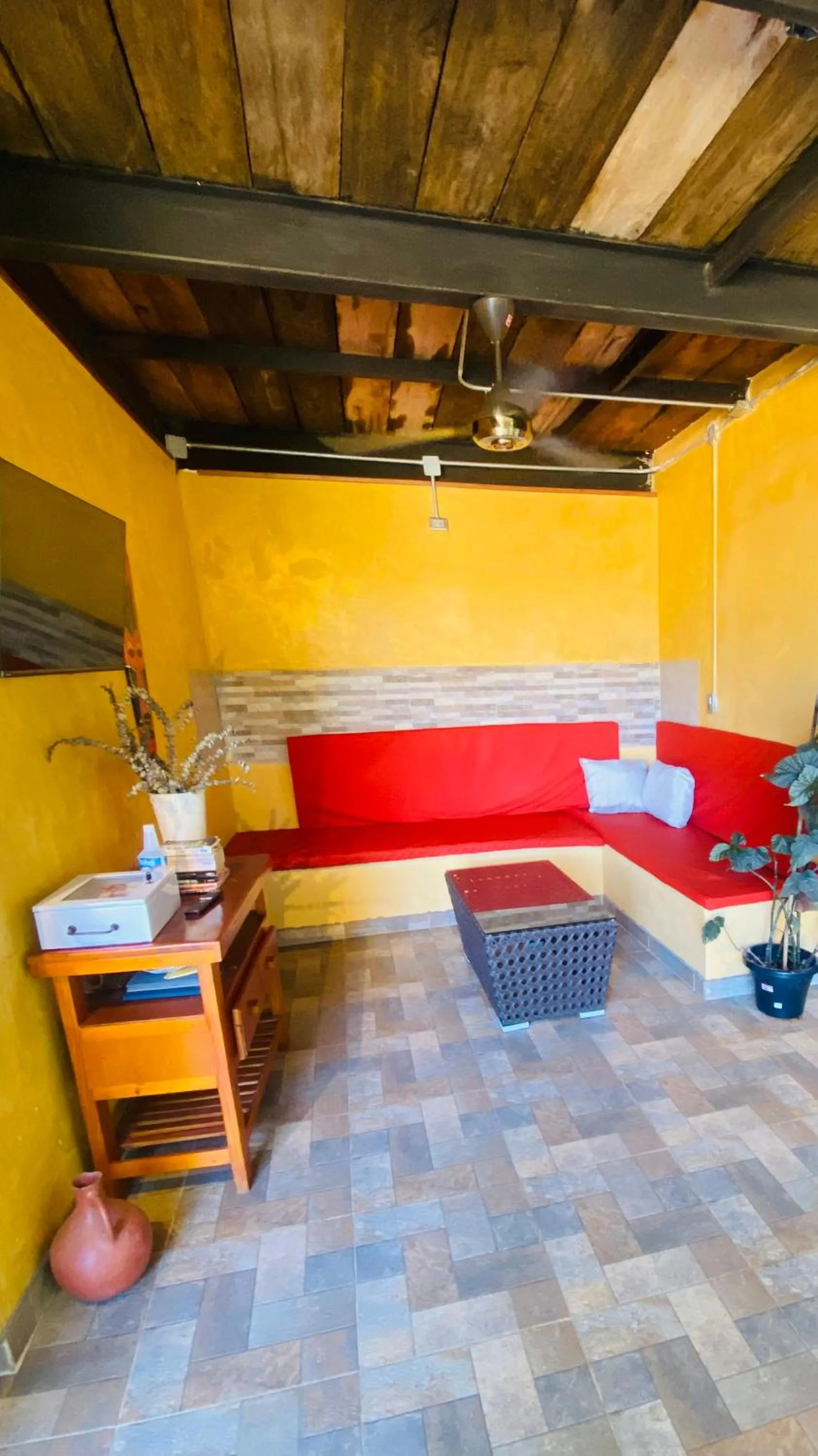 Living room in Coffee House Minca