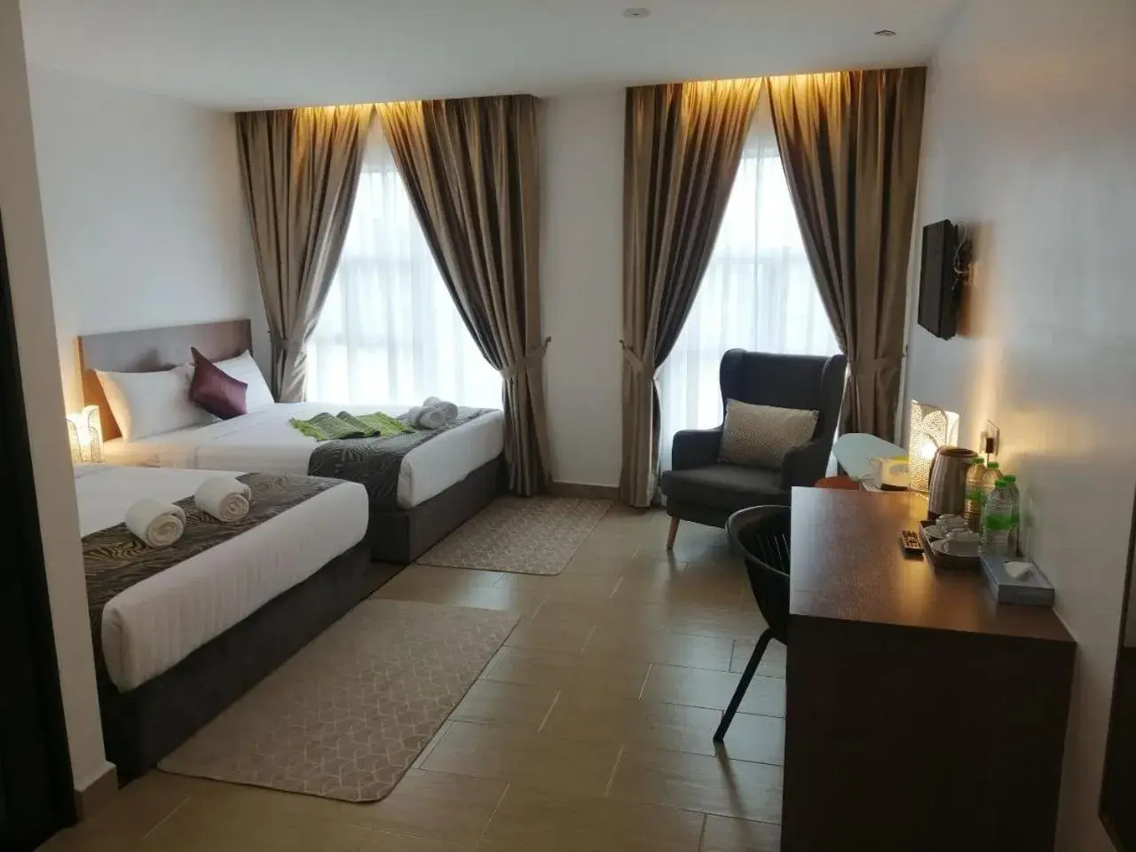 Junior Suite in DSH Hotel Junior Suite in DSH Hotel