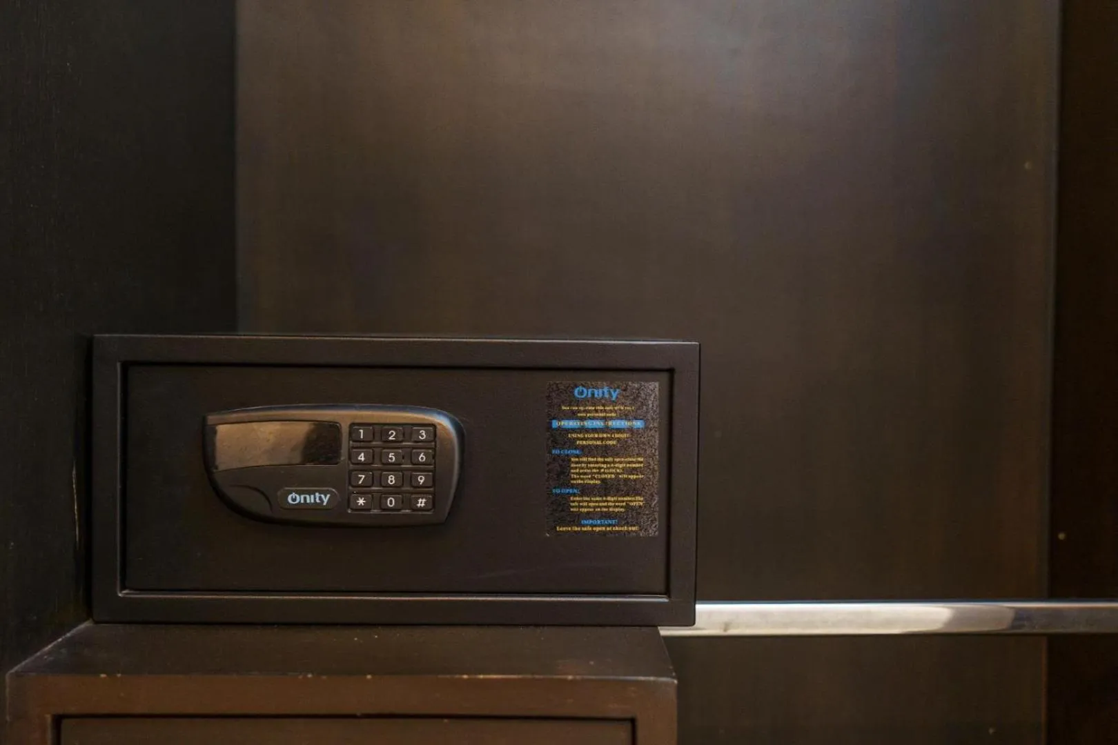 Bedroom in De Lux Bangkok Hotel