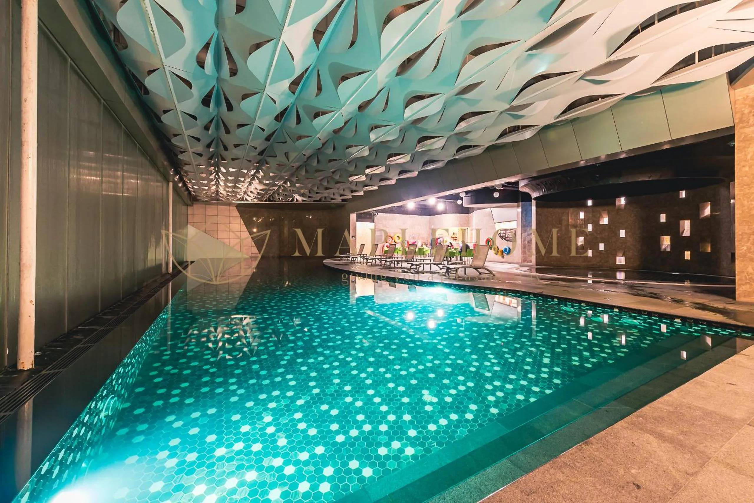 Swimming pool in Ion Delemon Premier Suites Genting Highlands