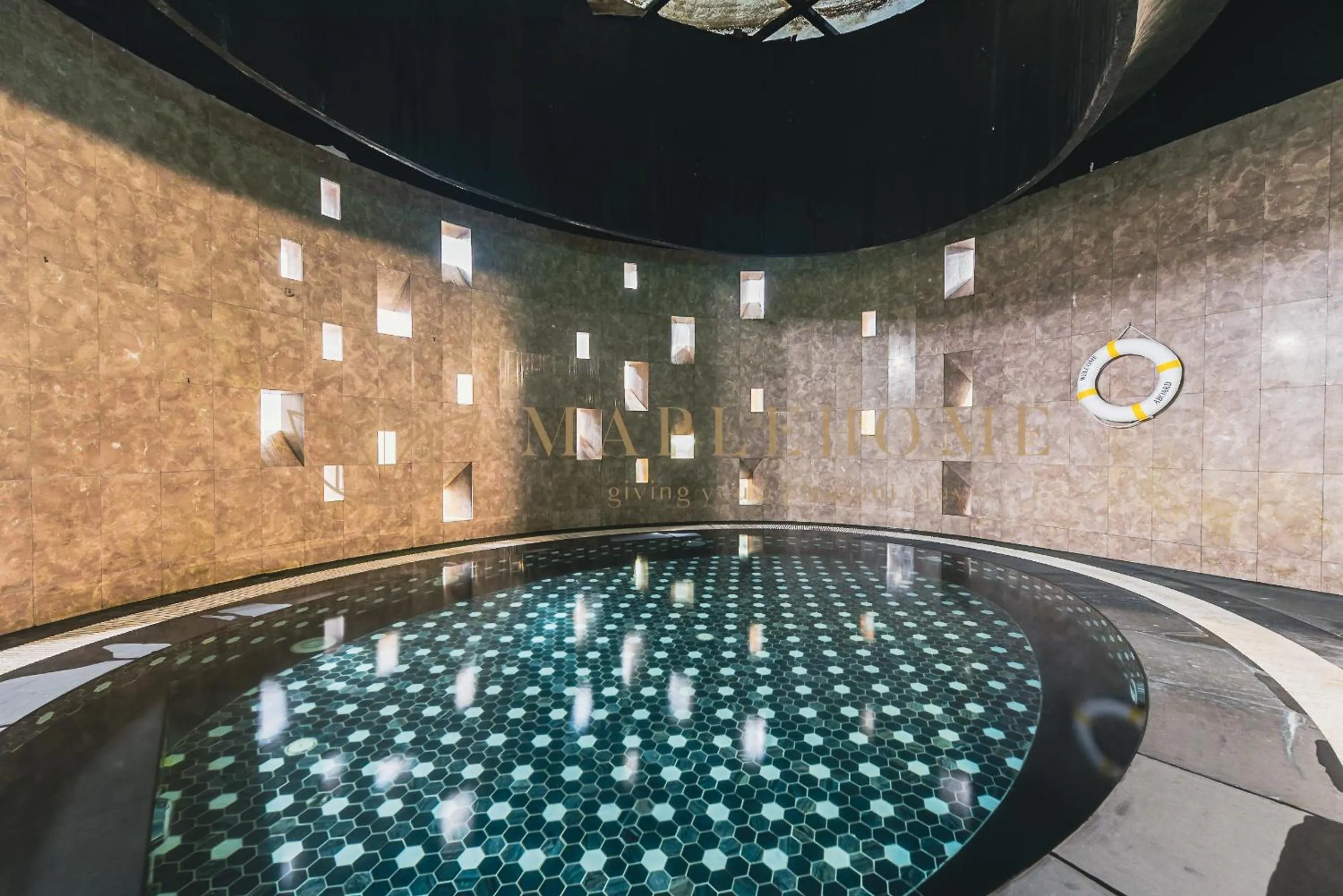 Swimming pool in Ion Delemon Premier Suites Genting Highlands