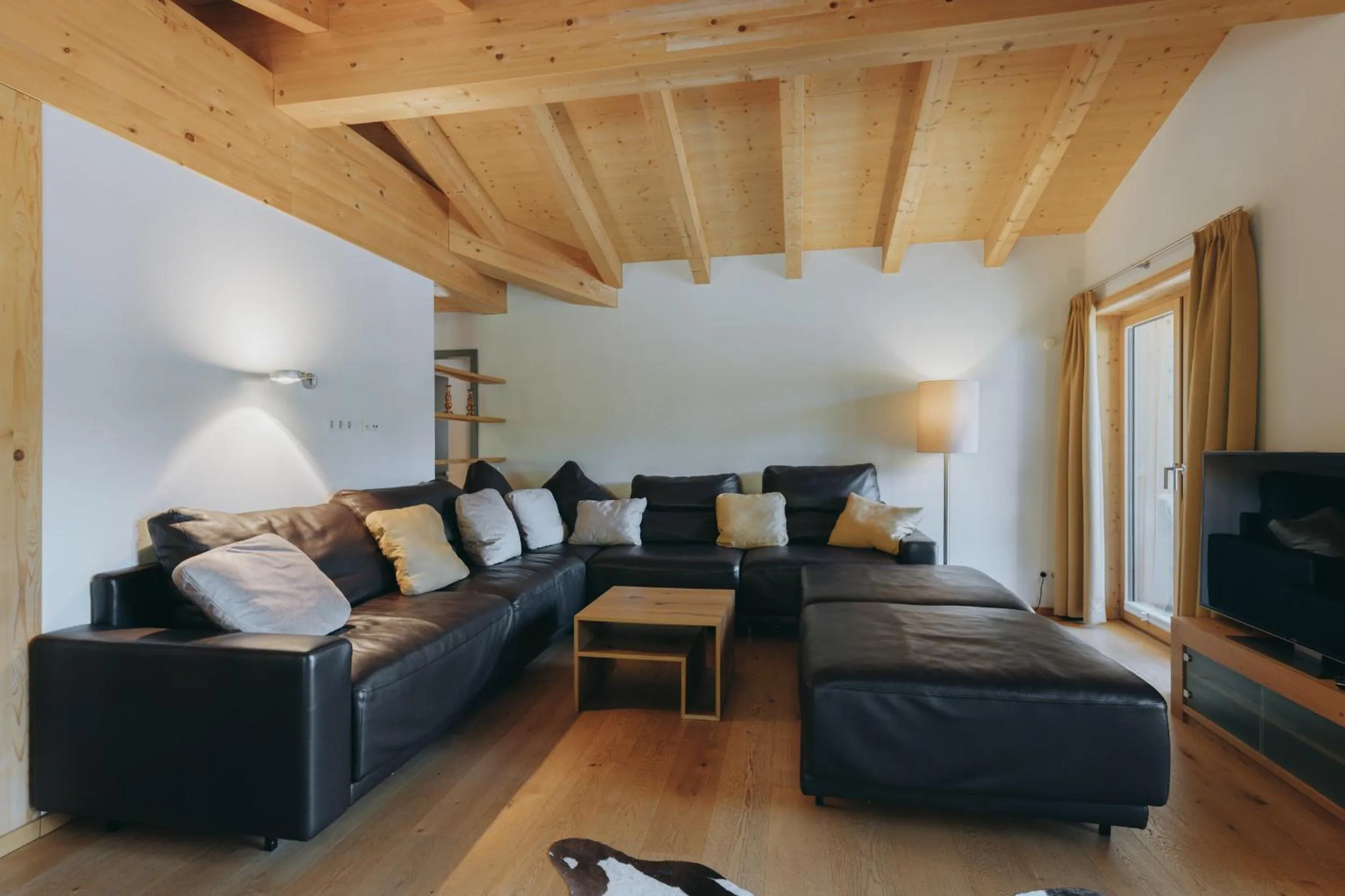 Living room in Apart-Hotel Laurus Lech