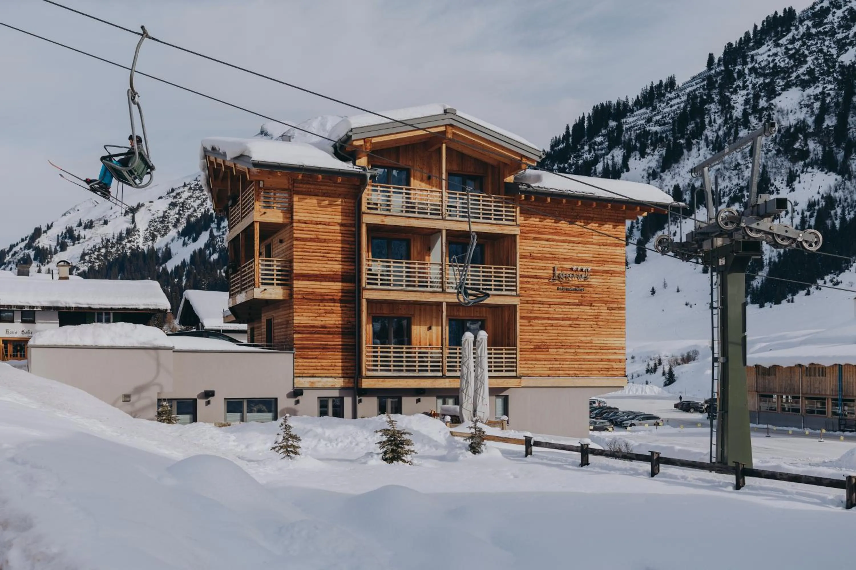 Property building in Apart-Hotel Laurus Lech