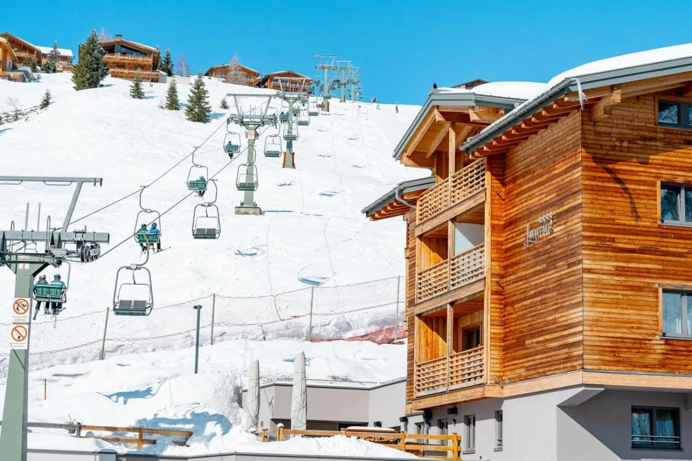 Property building in Apart-Hotel Laurus Lech