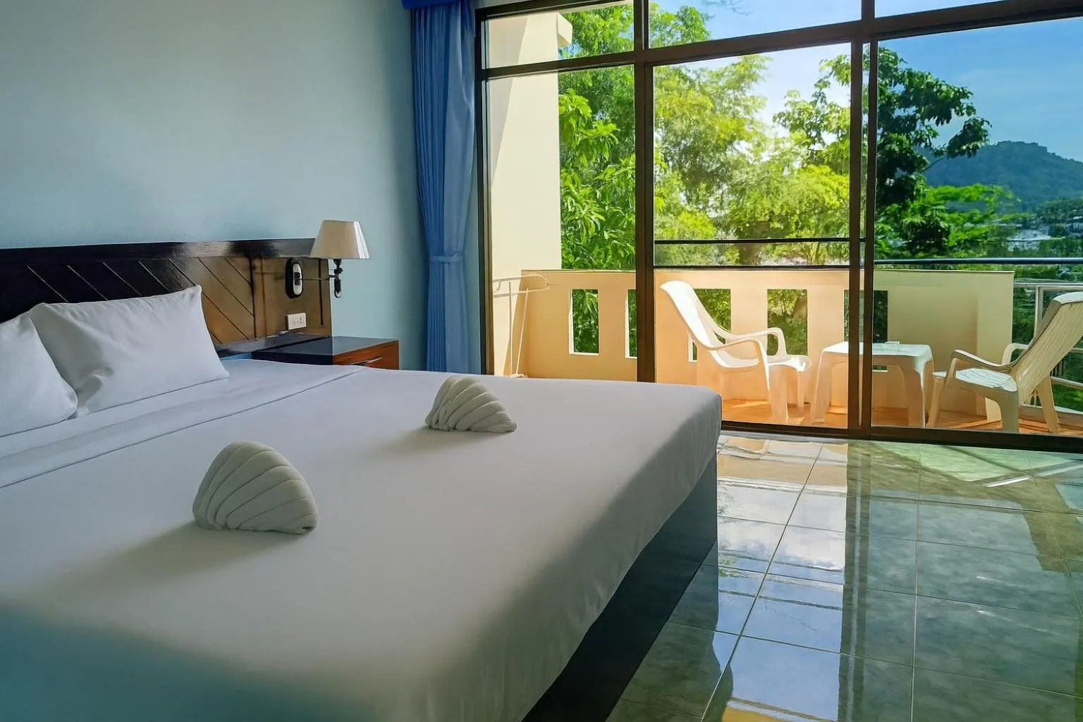 Bed in Riviera Patong