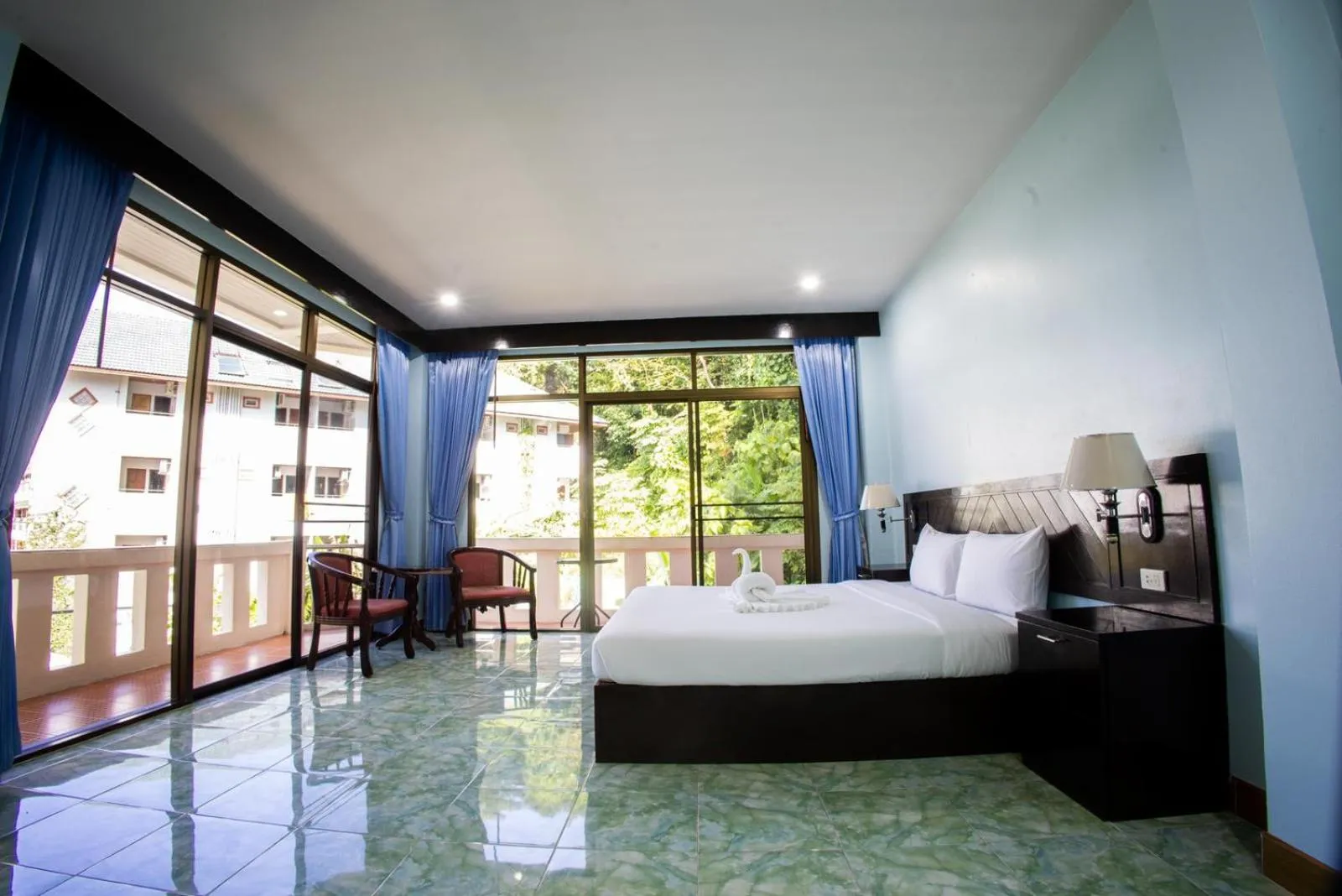 Bed in Riviera Patong