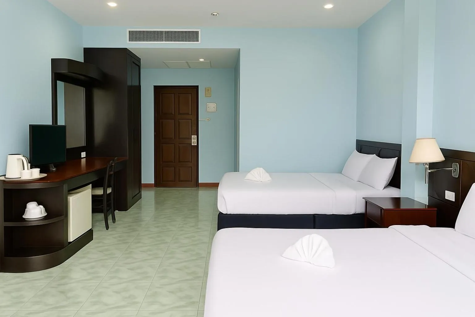 Bed in Riviera Patong