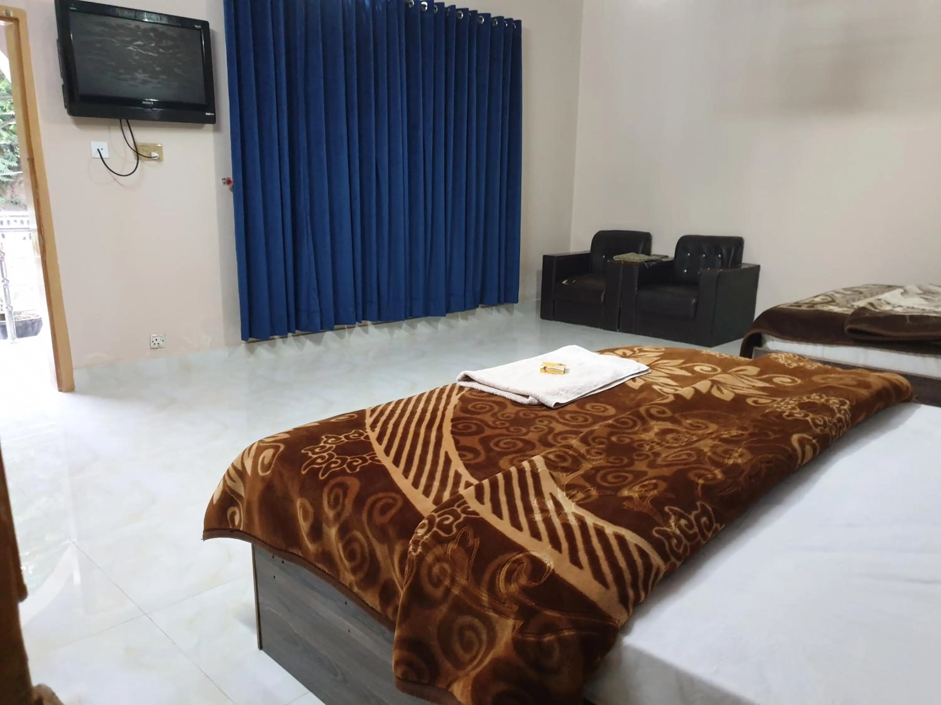 Bed in Kashmir lodge