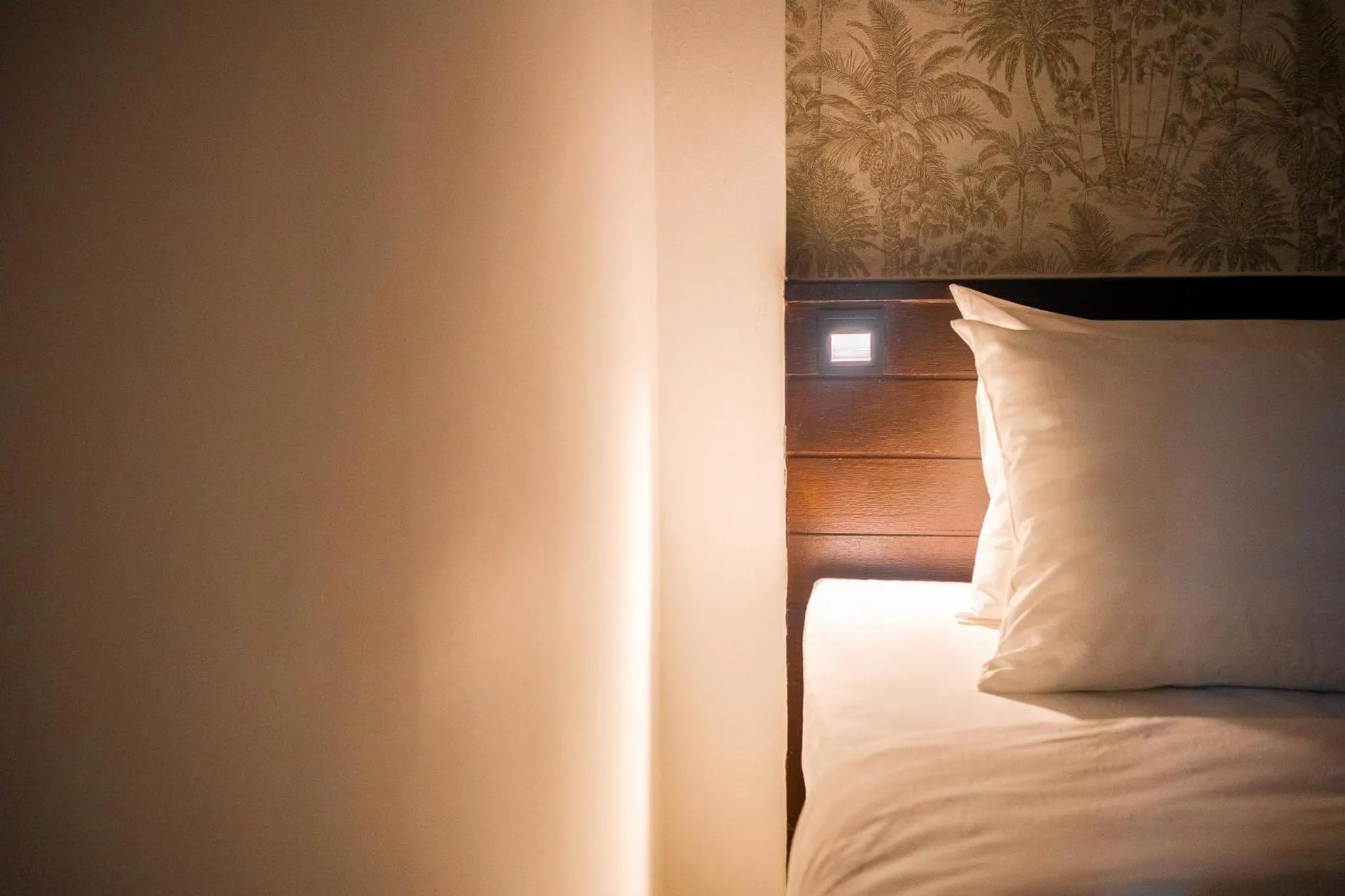 Photo of the whole room, Bed in Singharaj Boutique Hotel