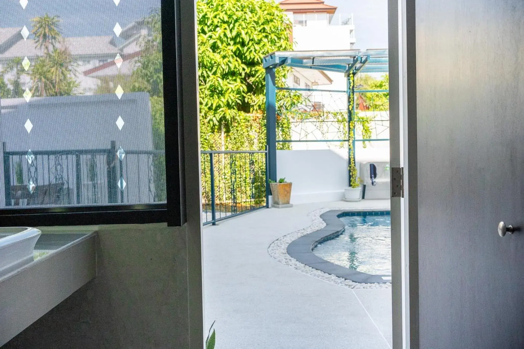 Double or Twin Room with Swimming Pool Access in Singharaj Boutique Hotel Double or Twin Room with Swimming Pool Access in Singharaj Boutique Hotel